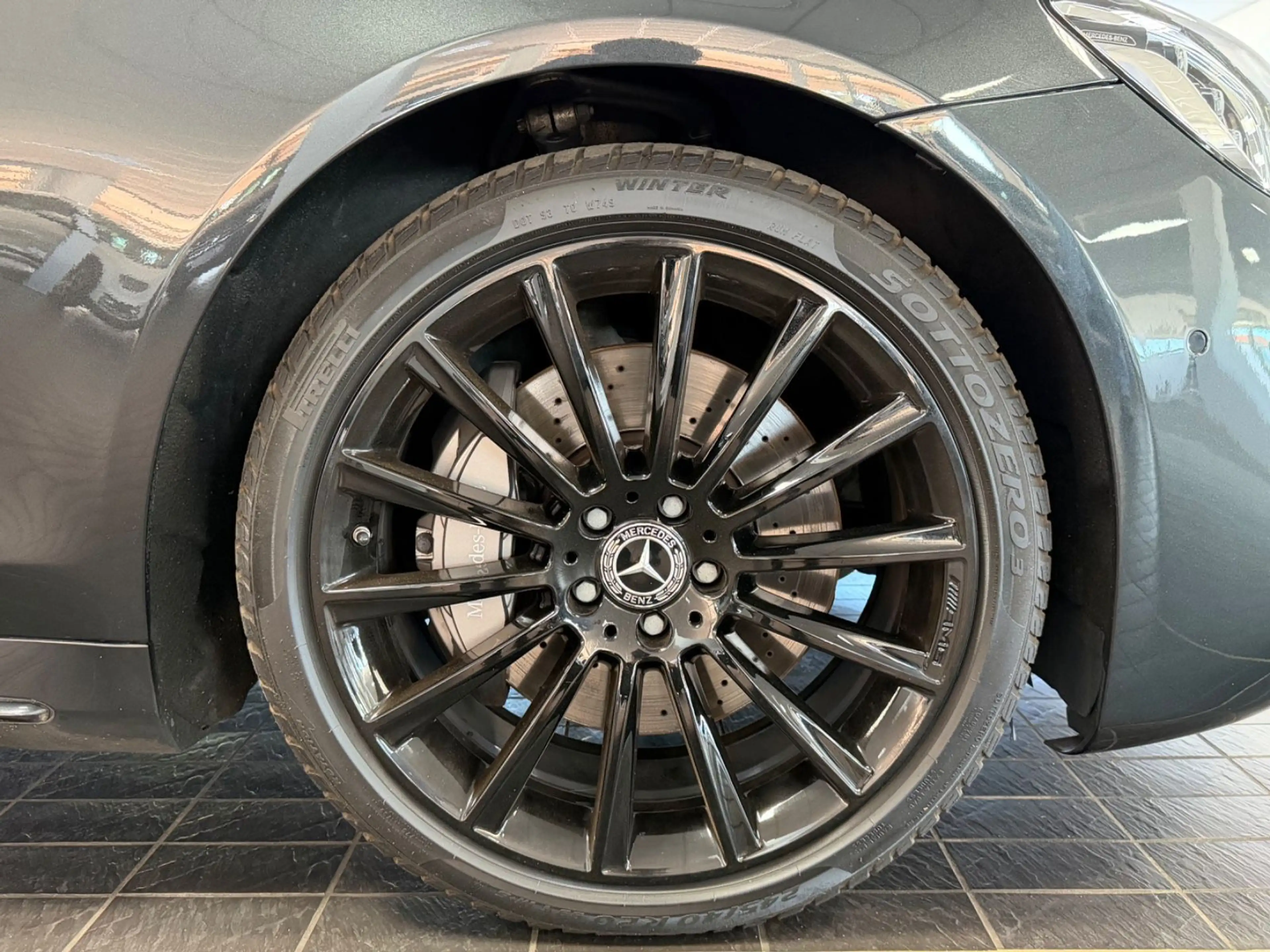 Mercedes-Benz S 400 d 4Matic AMG Line / SHZ / LED — photo 10