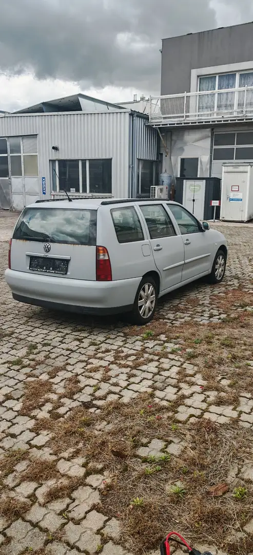 Volkswagen Polo 1.9 SD Kombi Grau - 2