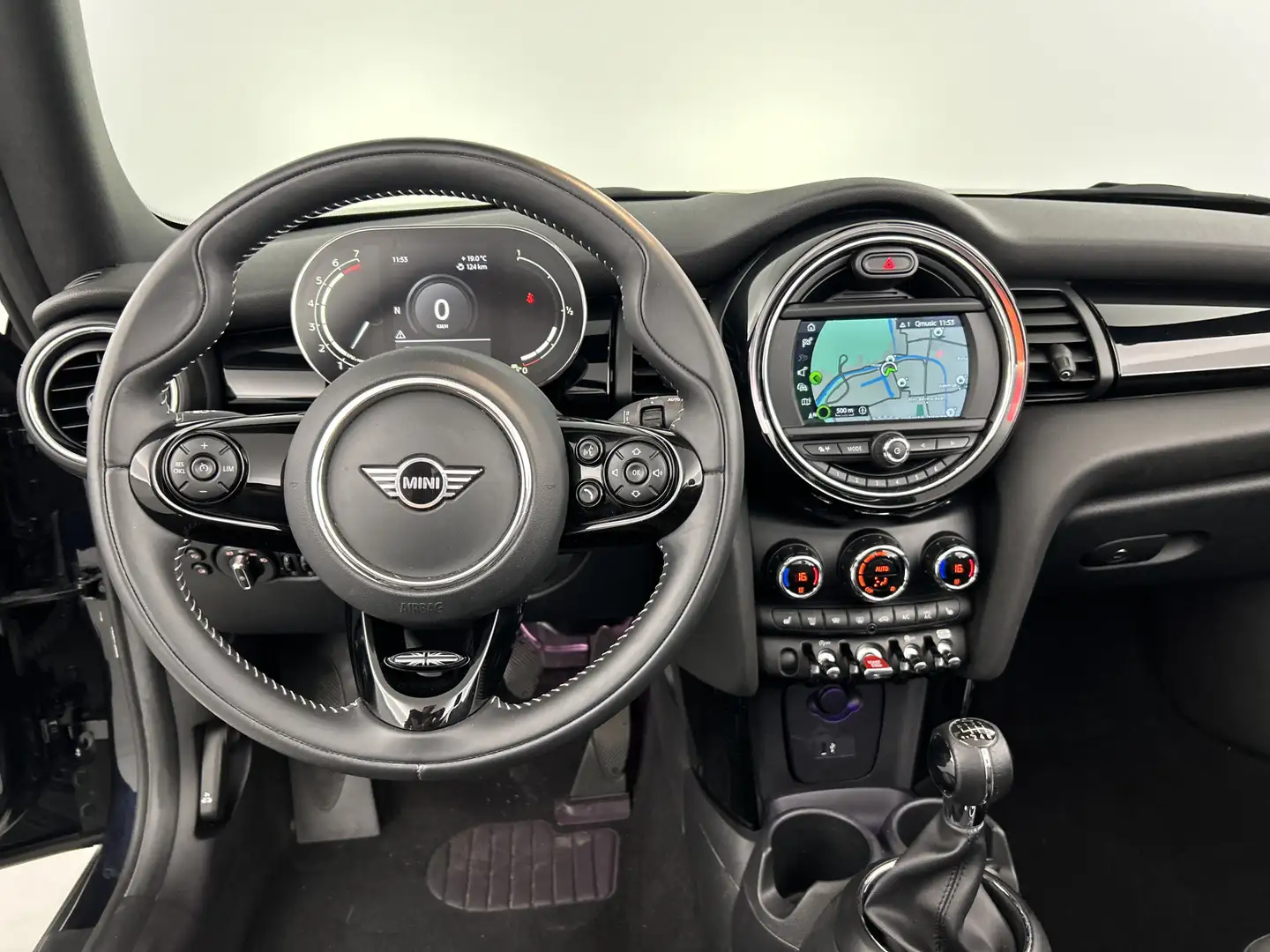 MINI Cooper Cabrio Mini 1.5 Chili/Navi/Carplay/18"/Stoev/Navi/BTW Noir - 2