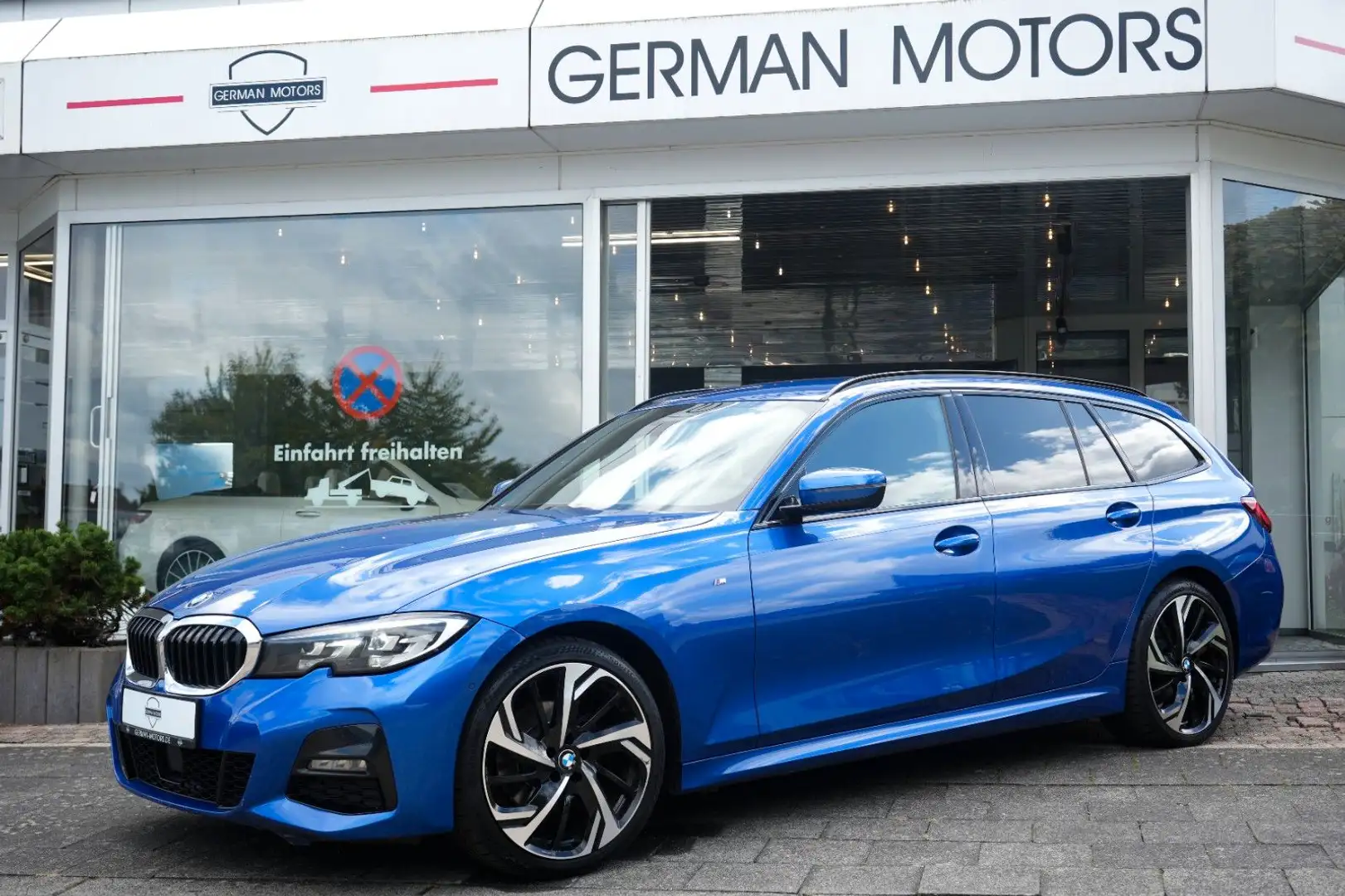 BMW 320 d Touring xDrive M Sport *LIVE COCKPIT|AHK* Blau - 1