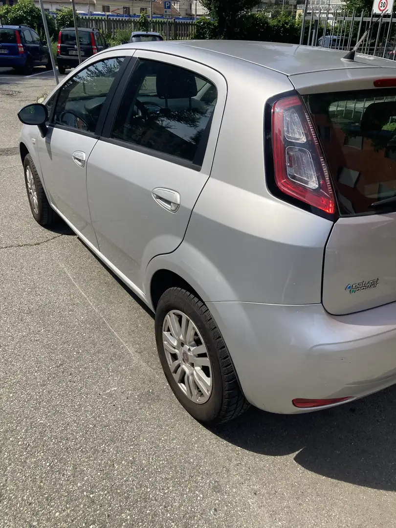 Fiat Grande Punto 5p 1.4 natural power Actual 77cv - 2