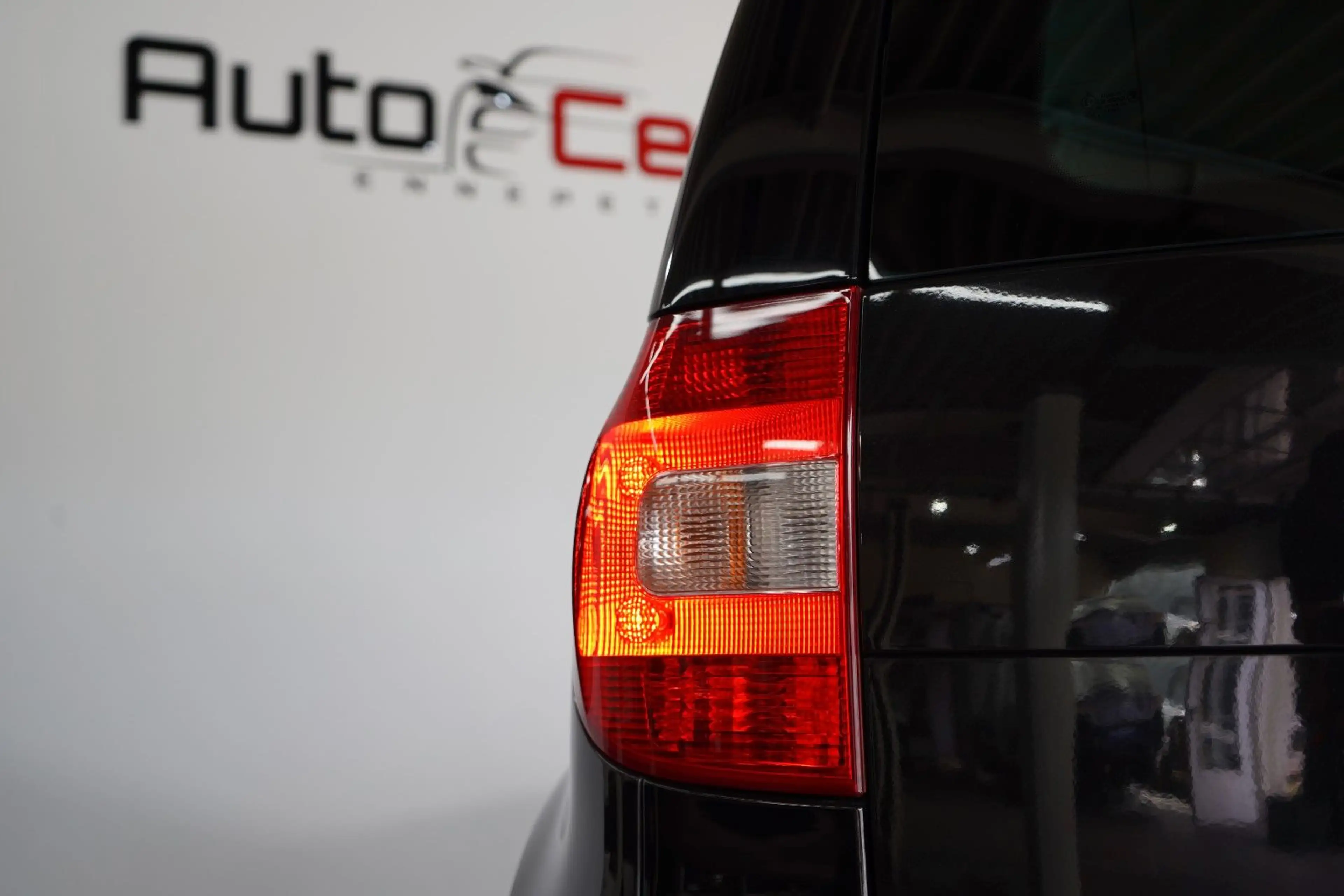 Skoda Yeti Elegance Plus Edition 4x4*AHK*PDC*SHZ*NAVI* — photo 7