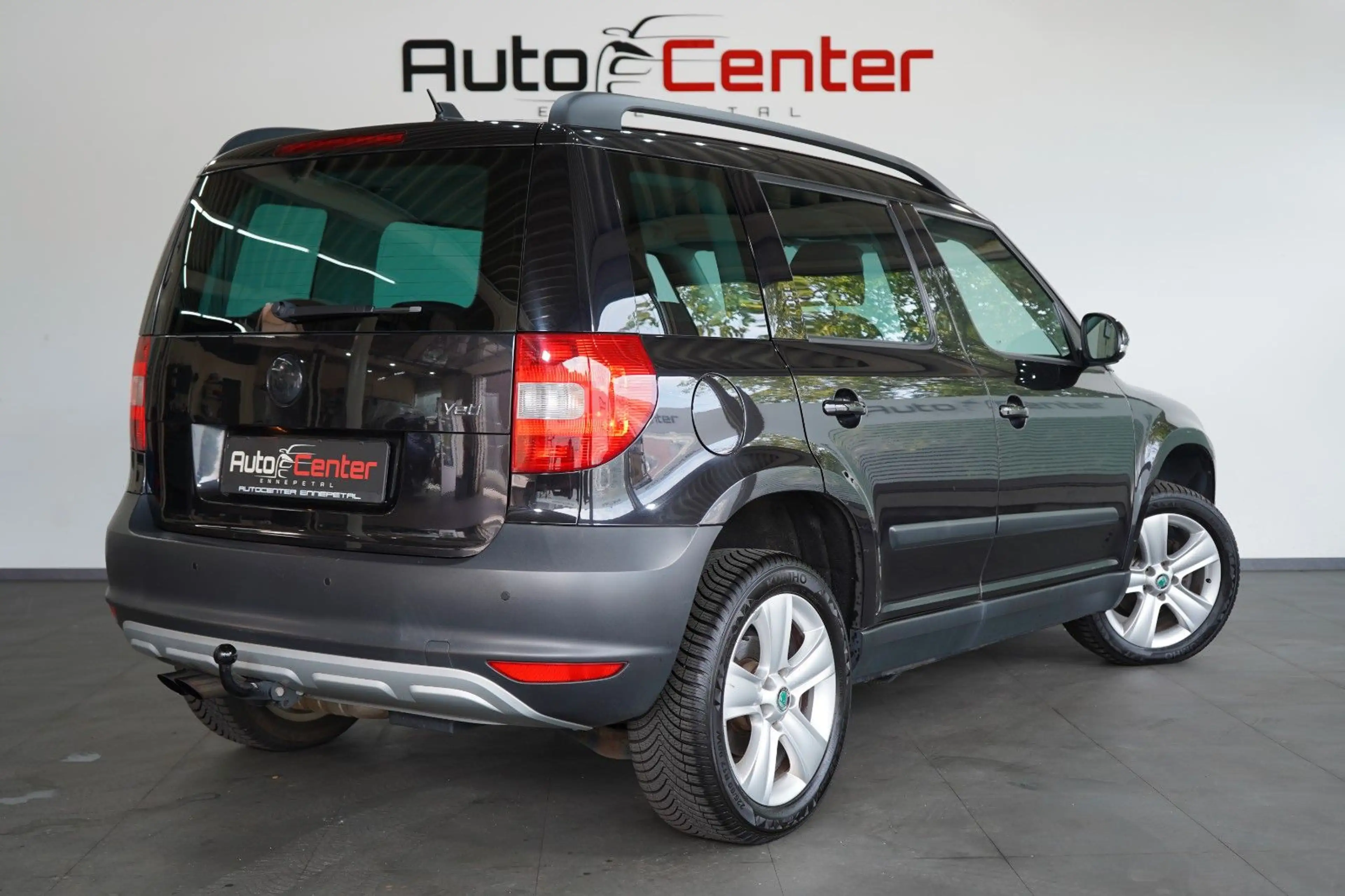 Skoda Yeti Elegance Plus Edition 4x4*AHK*PDC*SHZ*NAVI* — photo 5
