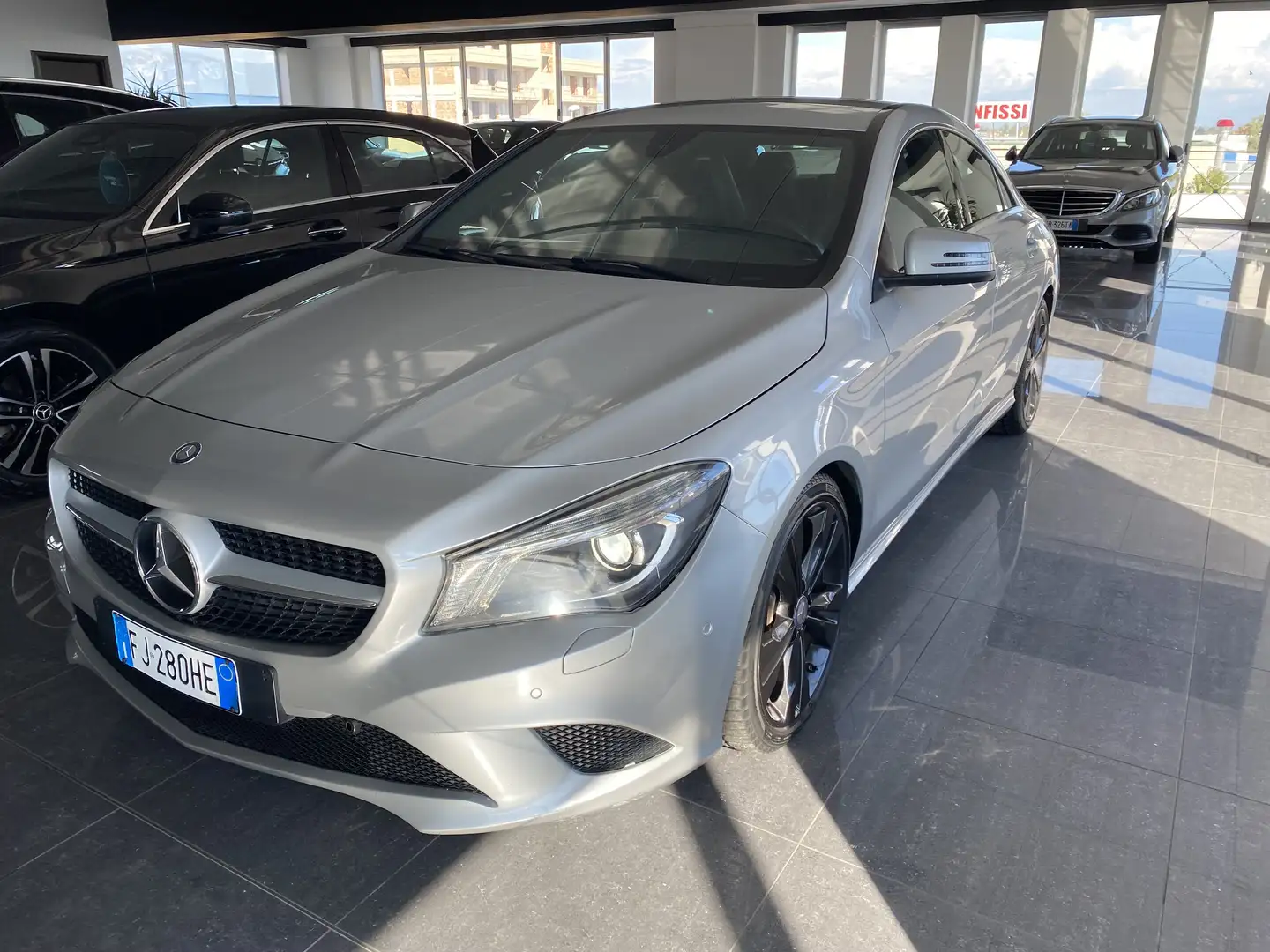 Mercedes-Benz CLA 200 d Sport Night auto TAGLIANDI MERCEDES/UNICO PROPRI Argent - 2