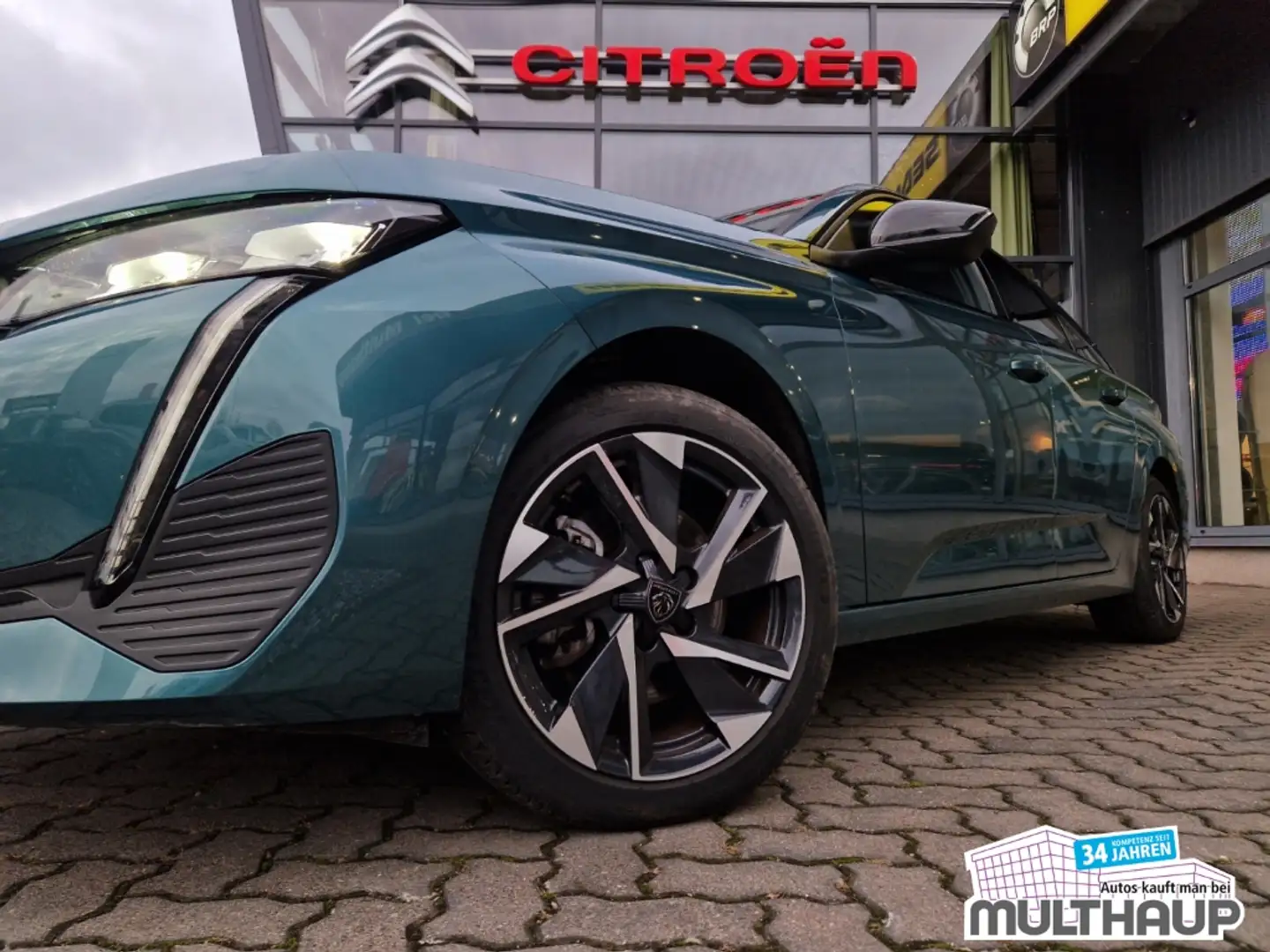 Peugeot 308 SW Allure BlueHDi 130 EAT8 LED PDC DAB Blau - 2