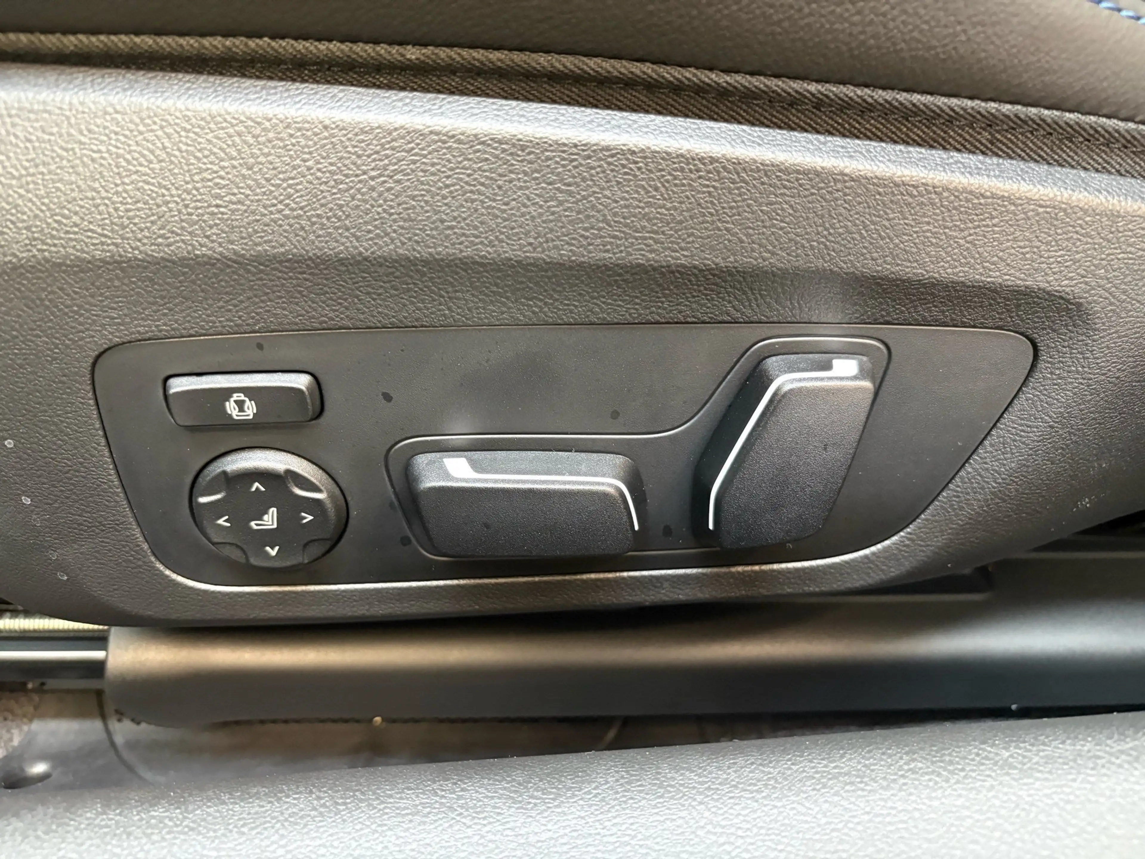 BMW M2 Coupé DA ACC PA HuD H/K AdapLED Lhz. 20" LMR — photo 20