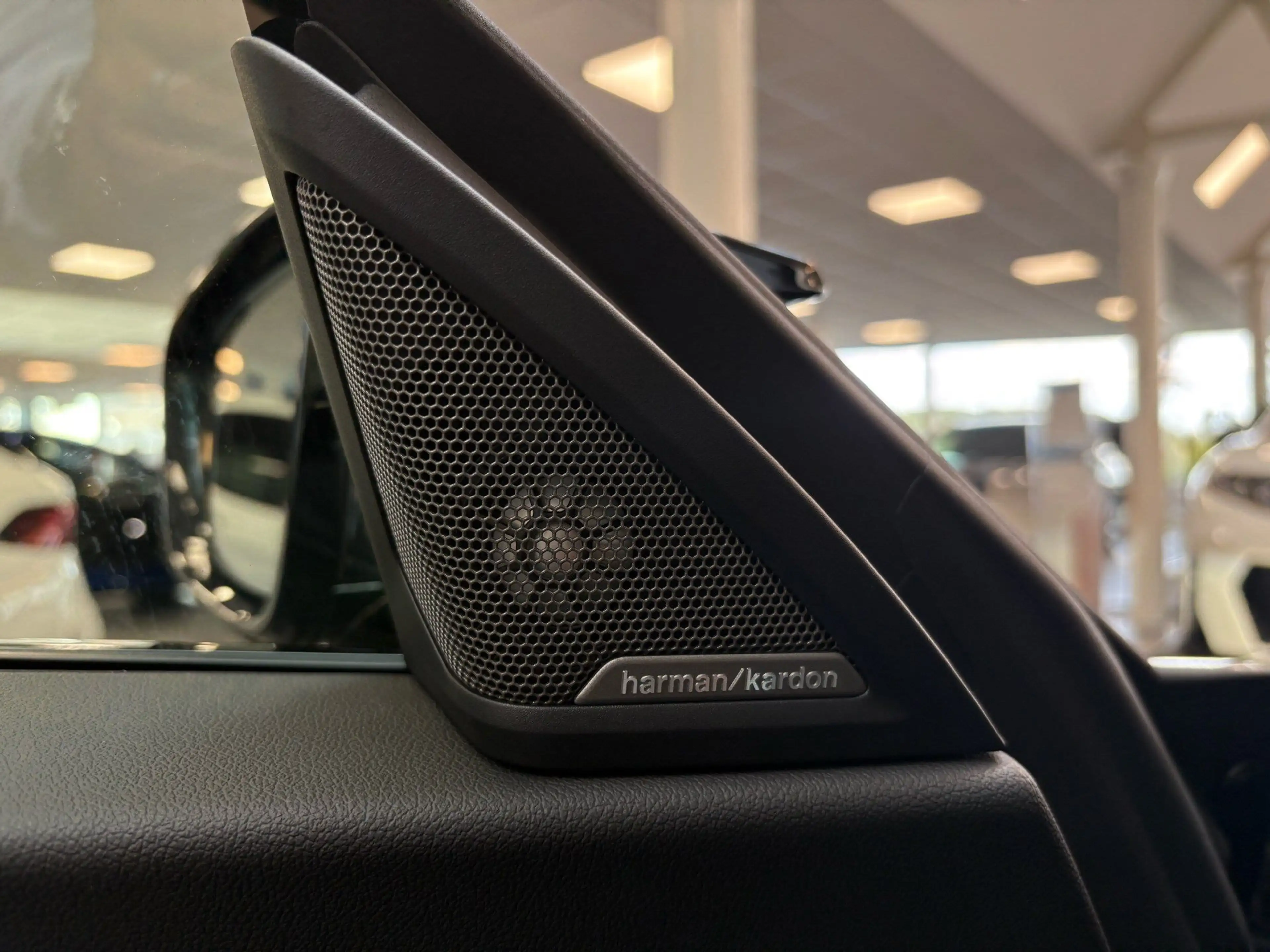 BMW M2 Coupé DA ACC PA HuD H/K AdapLED Lhz. 20" LMR — photo 18