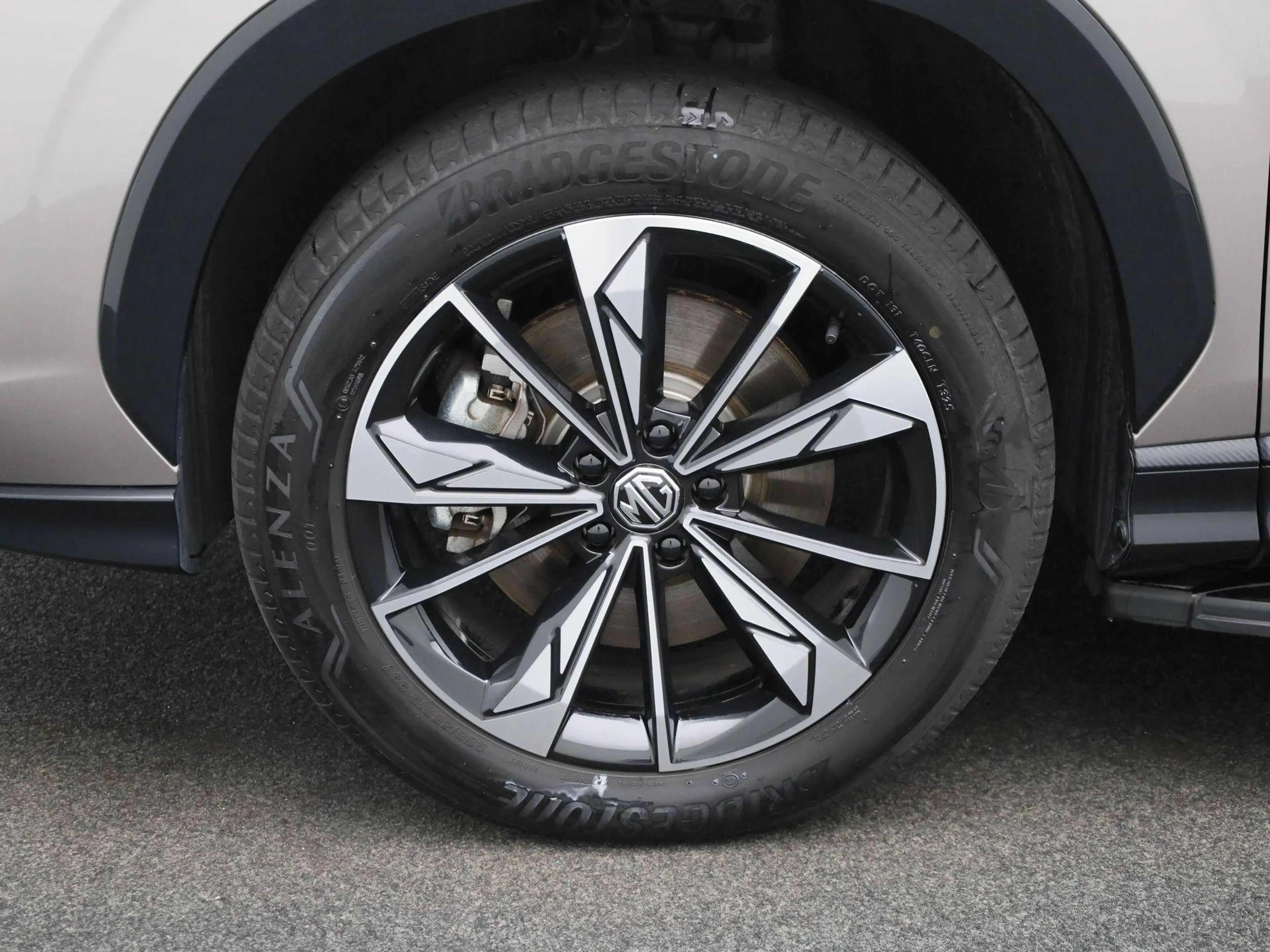 MG HS PHEV 1.5 Luxury | Leder | Apple Carplay/Android Au — photo 14