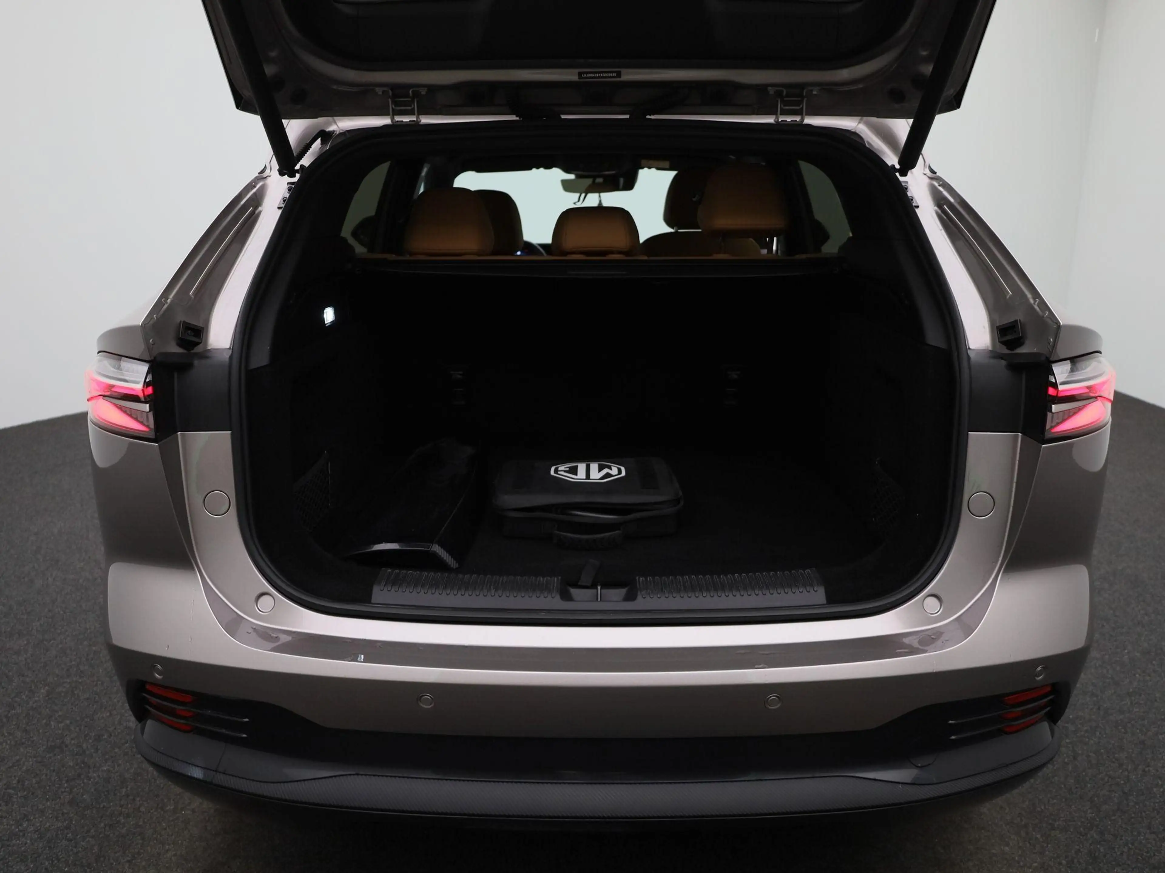 MG HS PHEV 1.5 Luxury | Leder | Apple Carplay/Android Au — photo 12