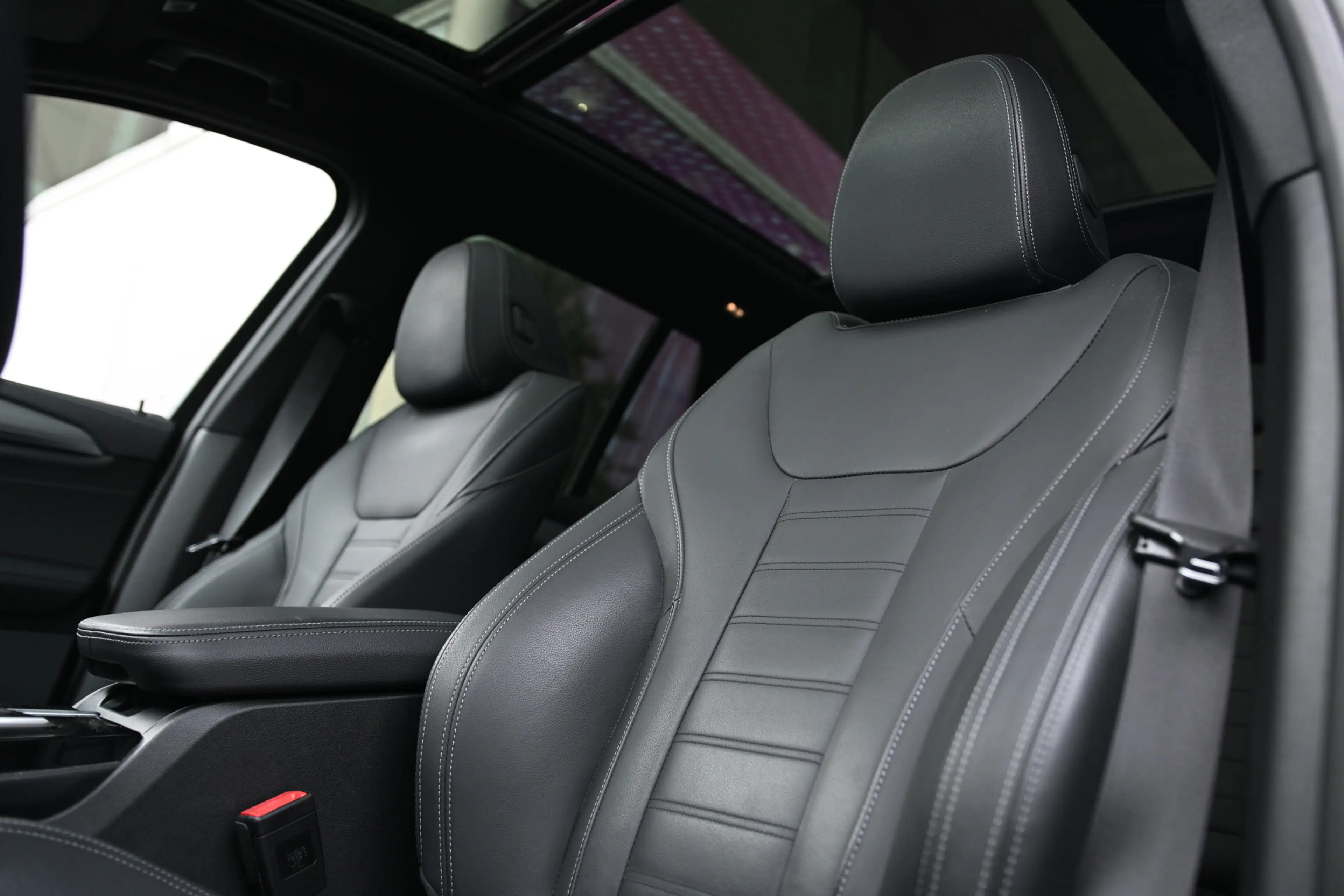 BMW iX3 High Executive / Sportstoelen / Comfort Access / H — photo 4