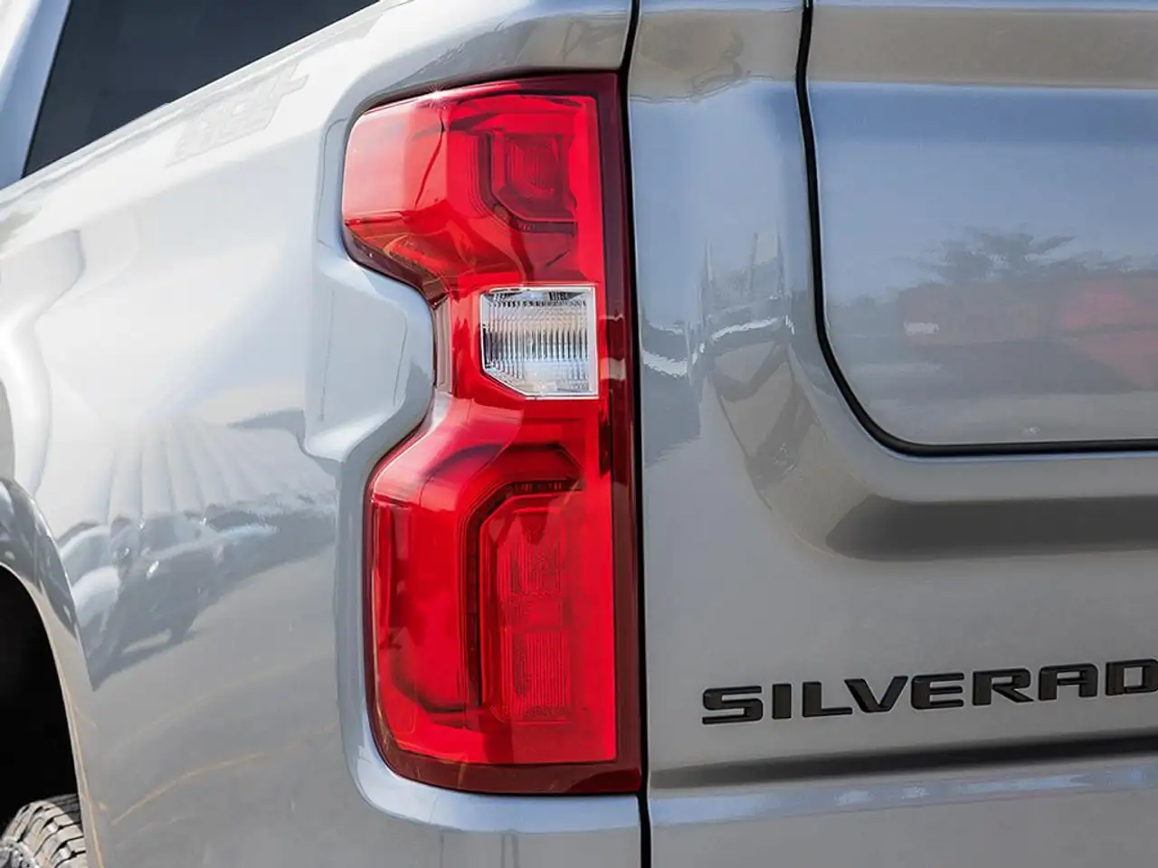 Chevrolet Silverado 1500 снимка Chevrolet Silverado 1500