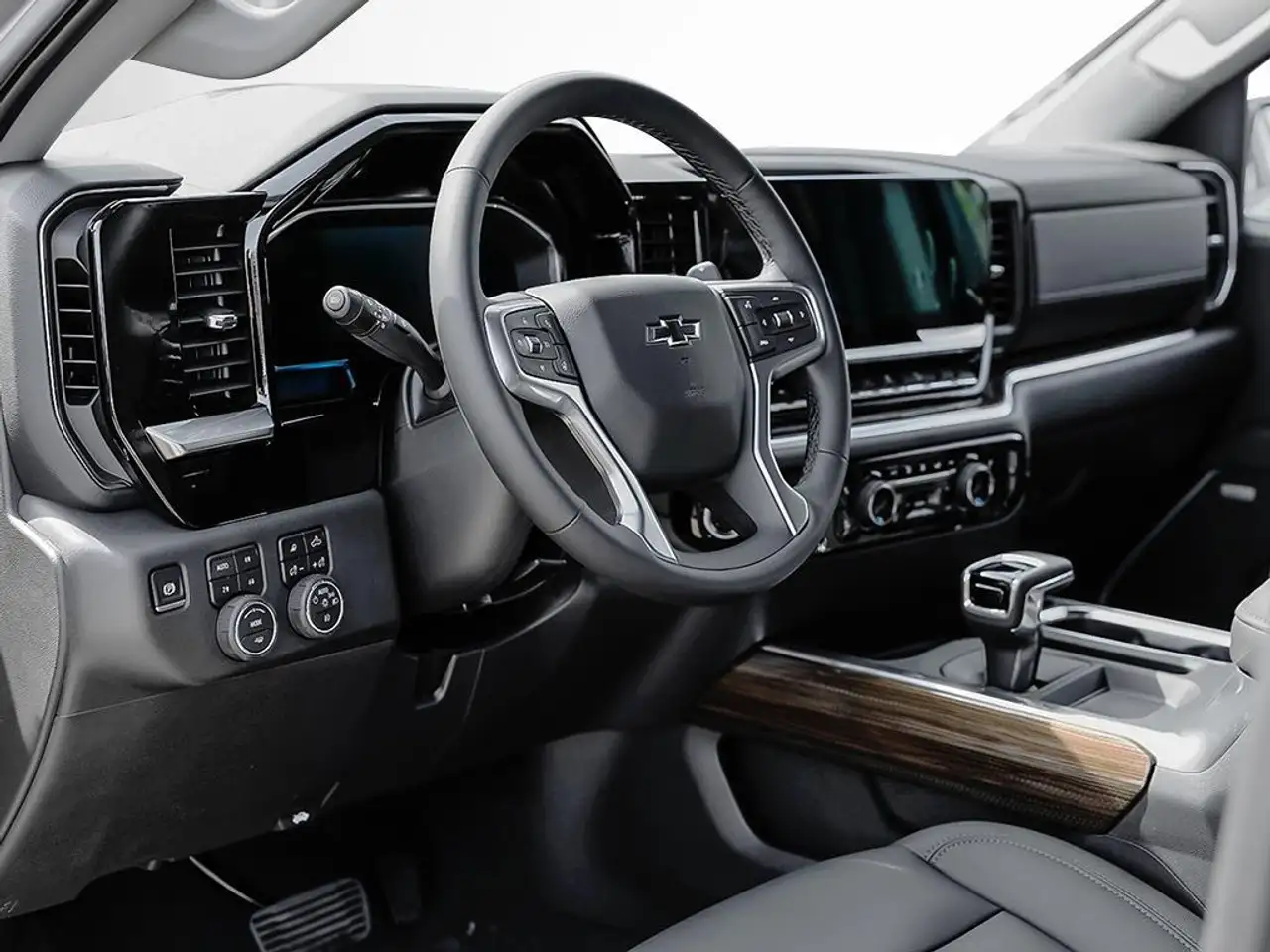 Chevrolet Silverado 1500 снимка Chevrolet Silverado 1500