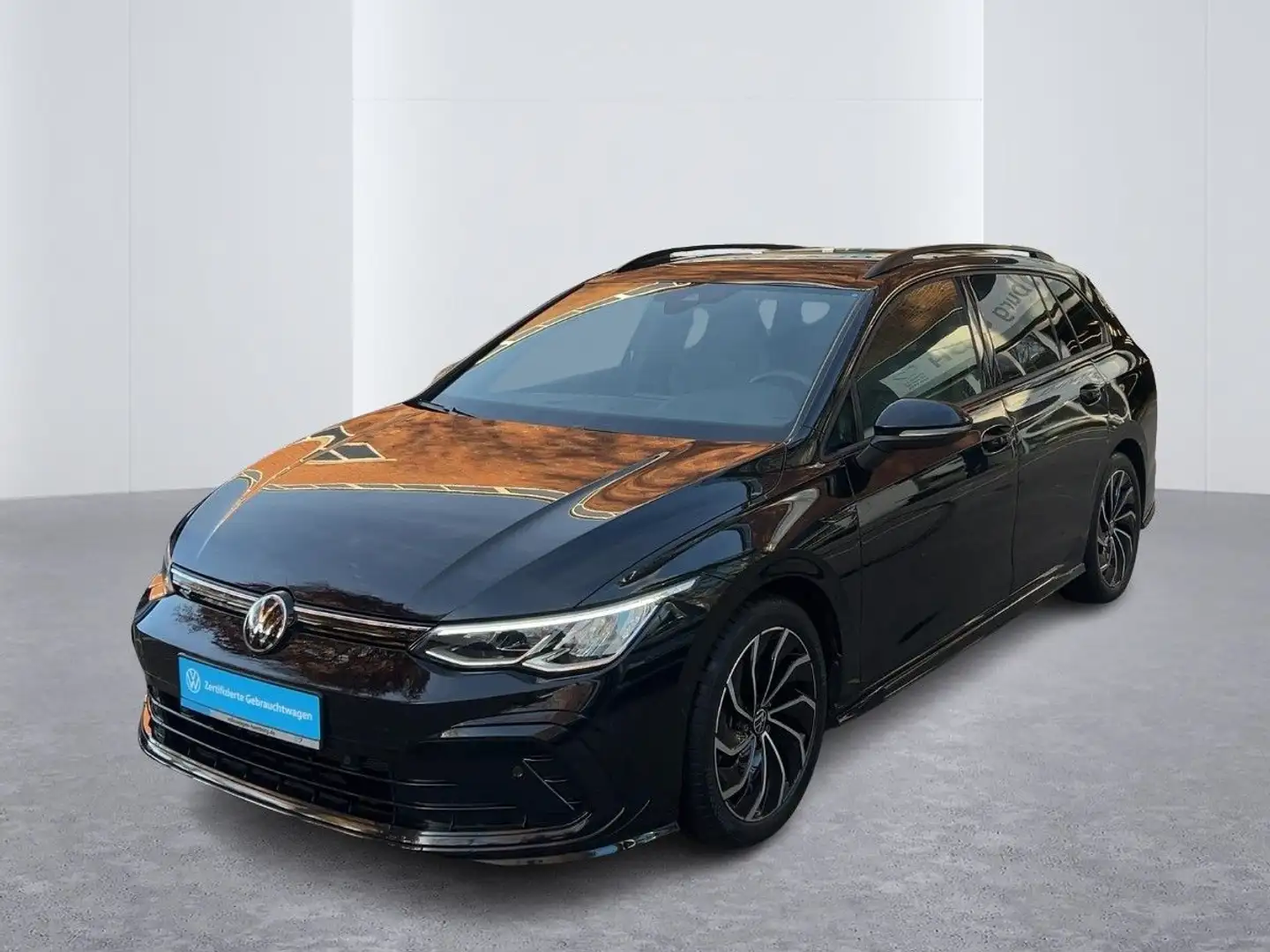 Volkswagen Golf Variant Golf VIII Var.1.5 eTSI DSG R-Line Navi AHK Sitz Schwarz - 2