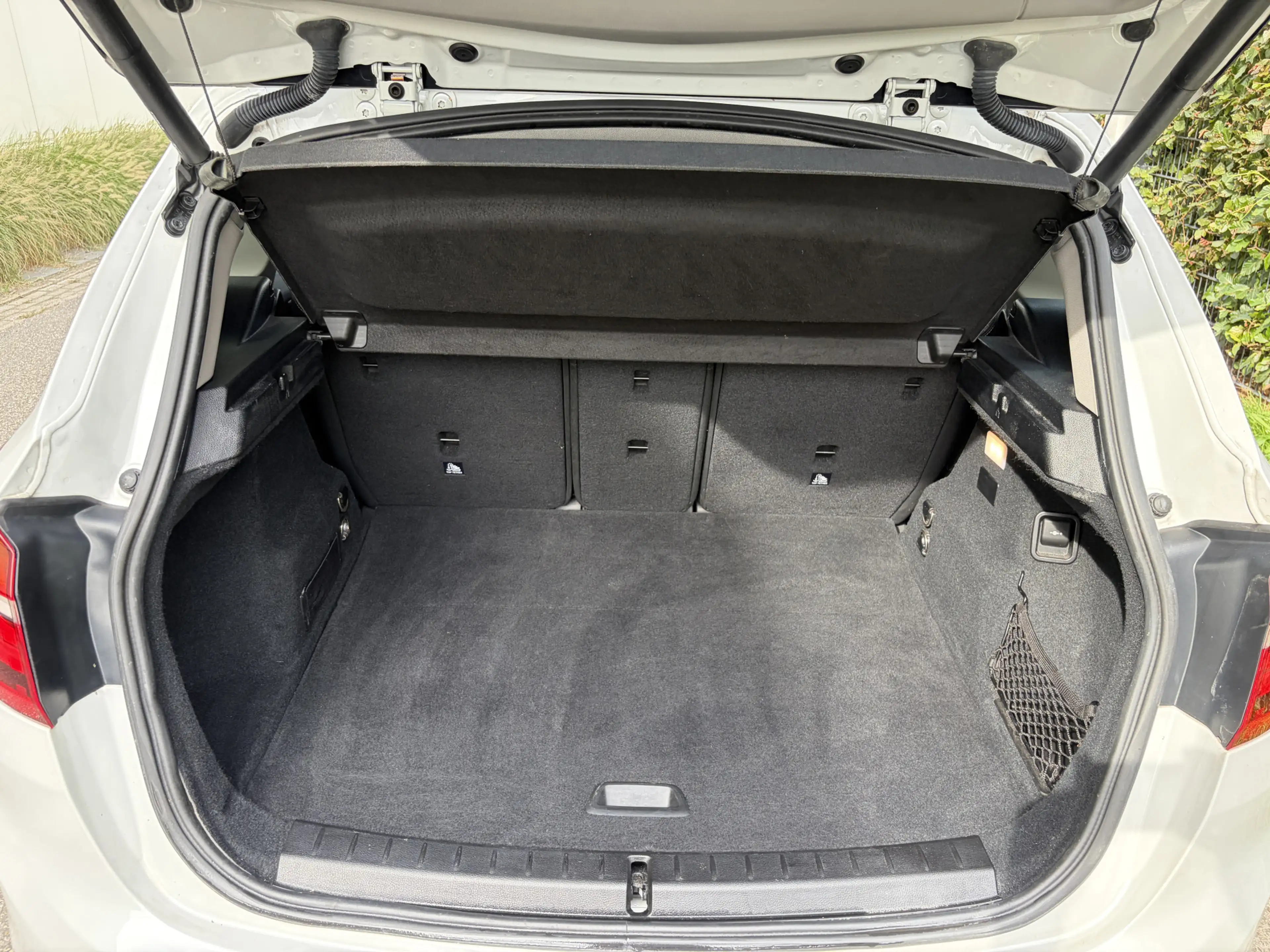 BMW 225 2-serie Active Tourer 225xe iPerformance High Exec — photo 23