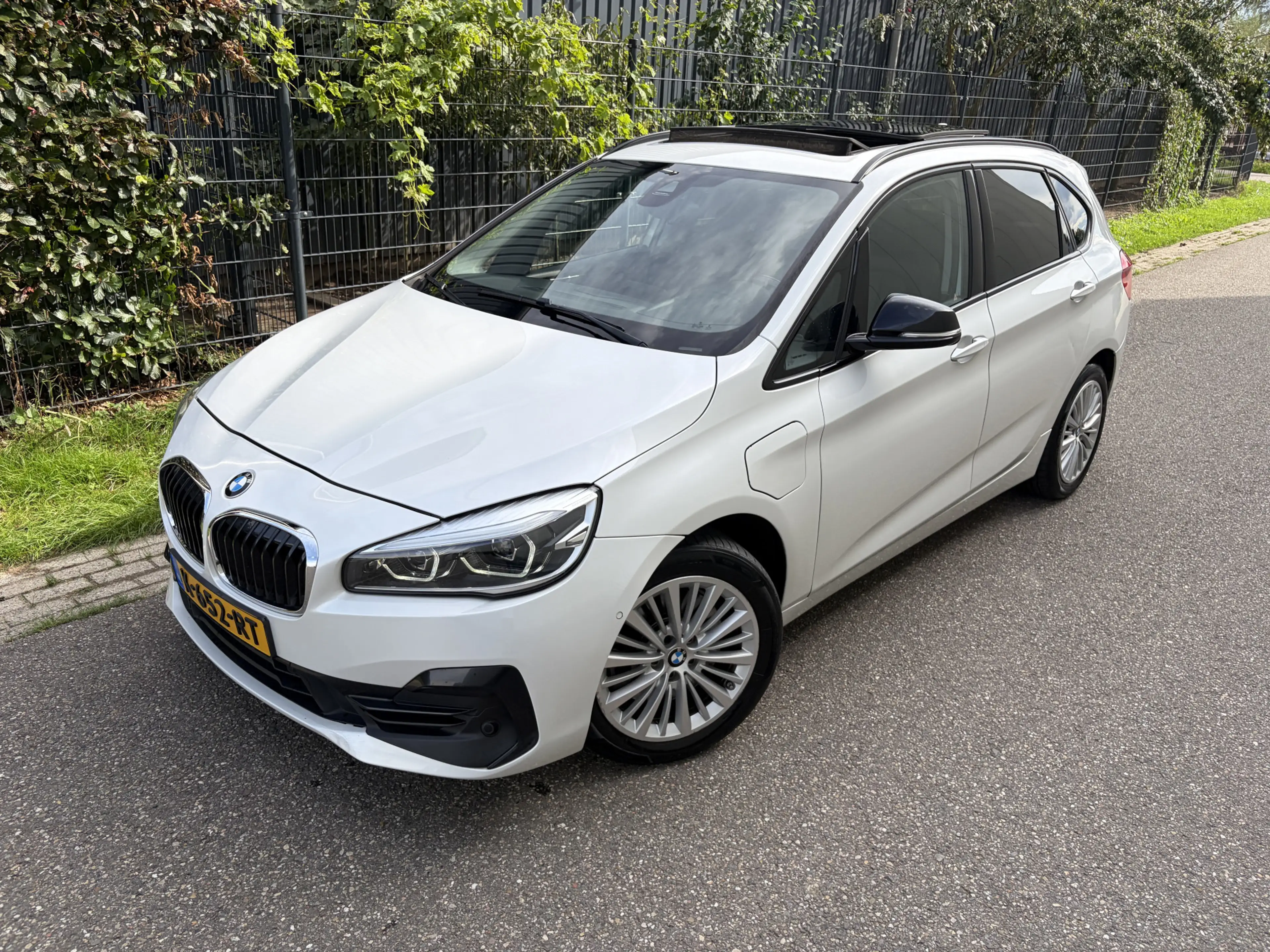 BMW 225 2-serie Active Tourer 225xe iPerformance High Exec — photo 2