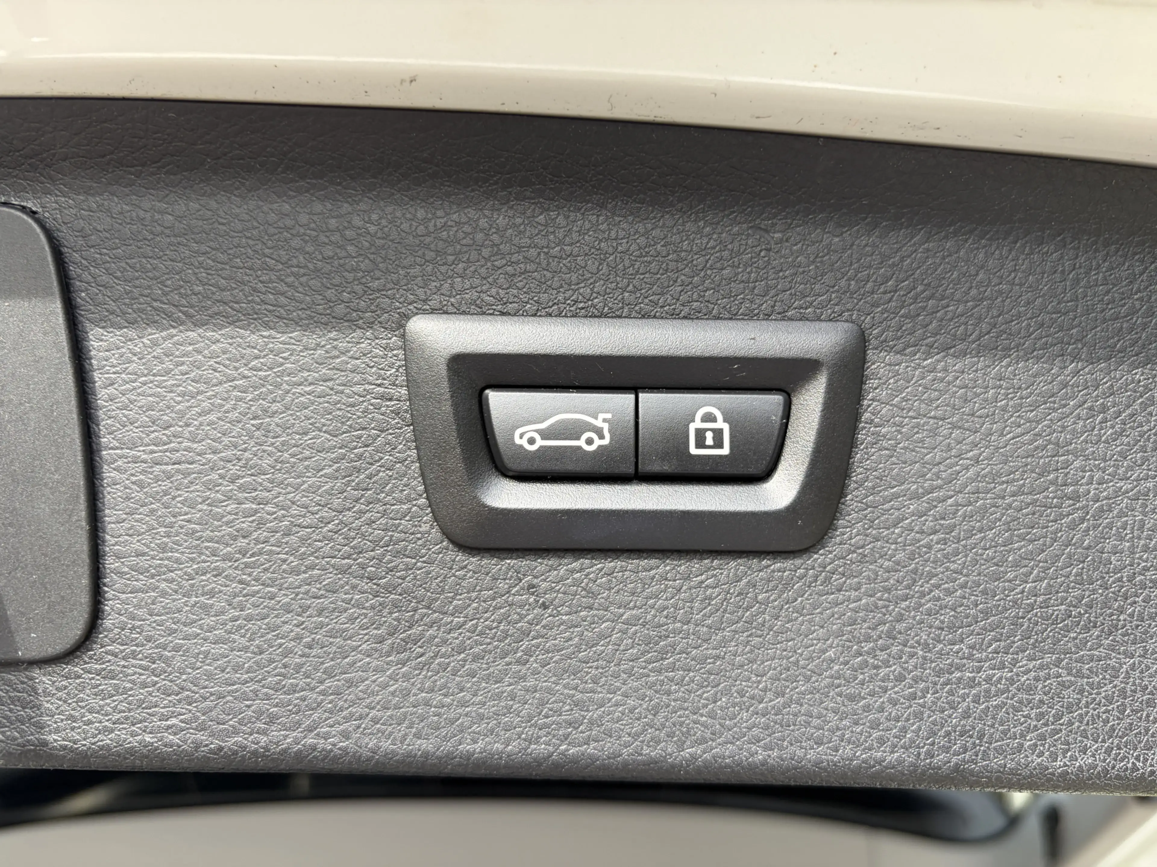 BMW 225 2-serie Active Tourer 225xe iPerformance High Exec — photo 24