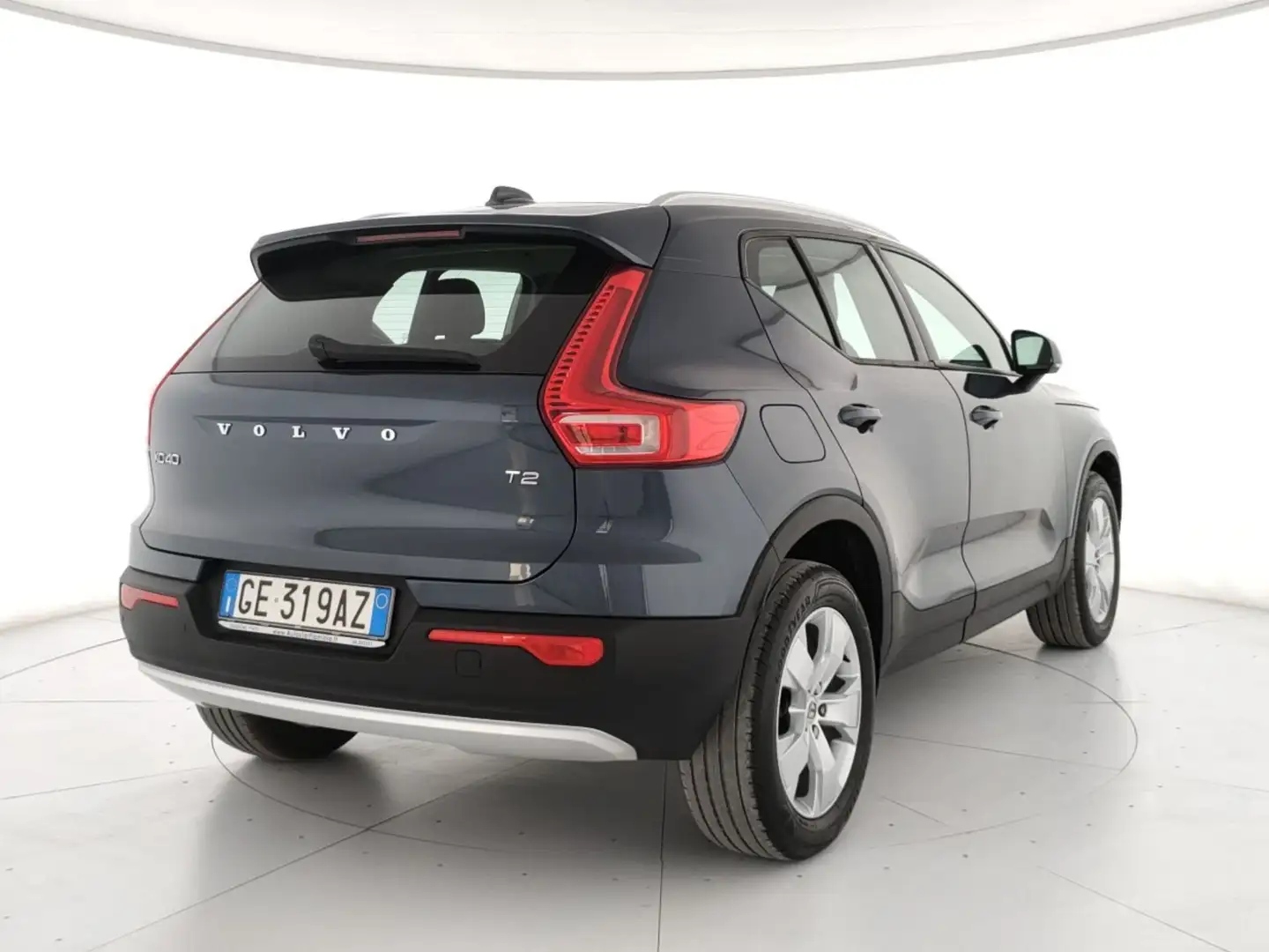 Volvo XC40 1.5 t2 Momentum auto my21 Blu/Azzurro - 2