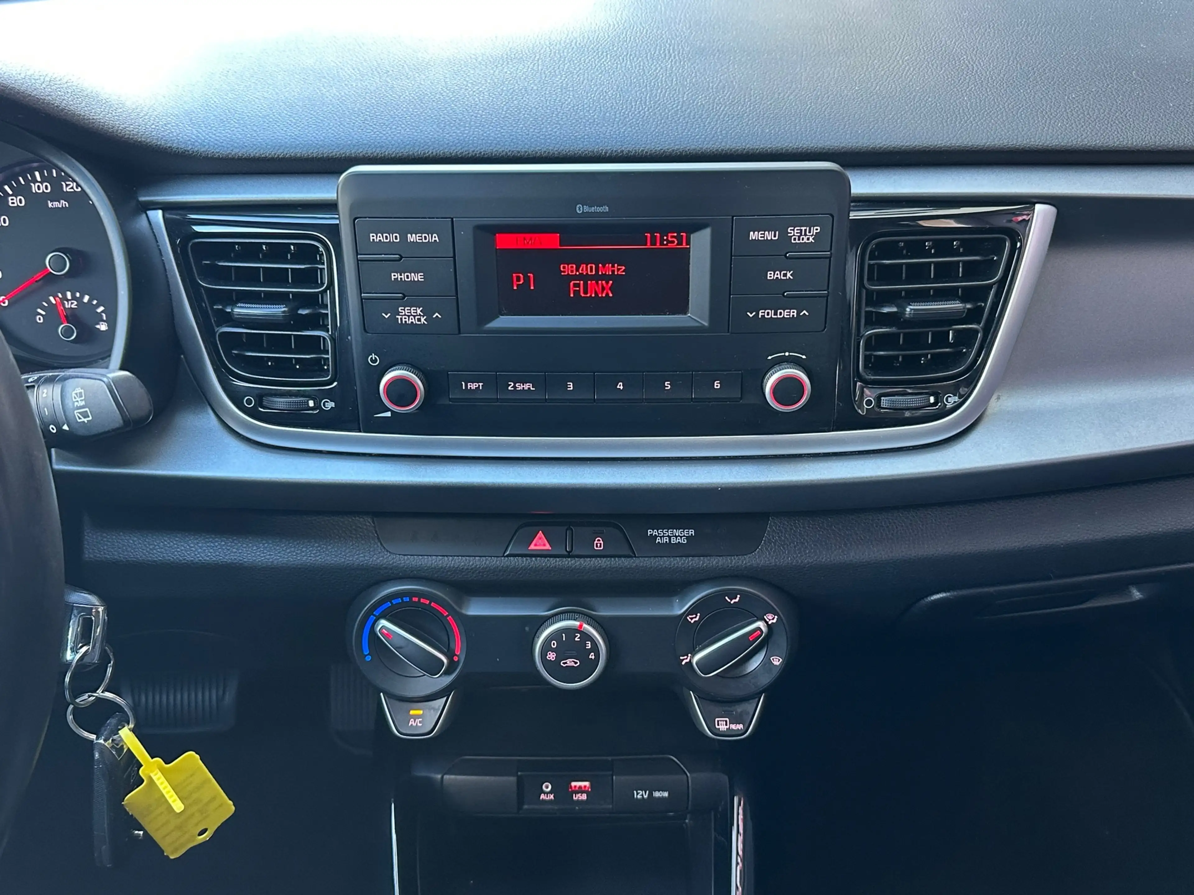 Kia Rio 1.4 DynamicLine Automaat 5 Deurs Airco — photo 14