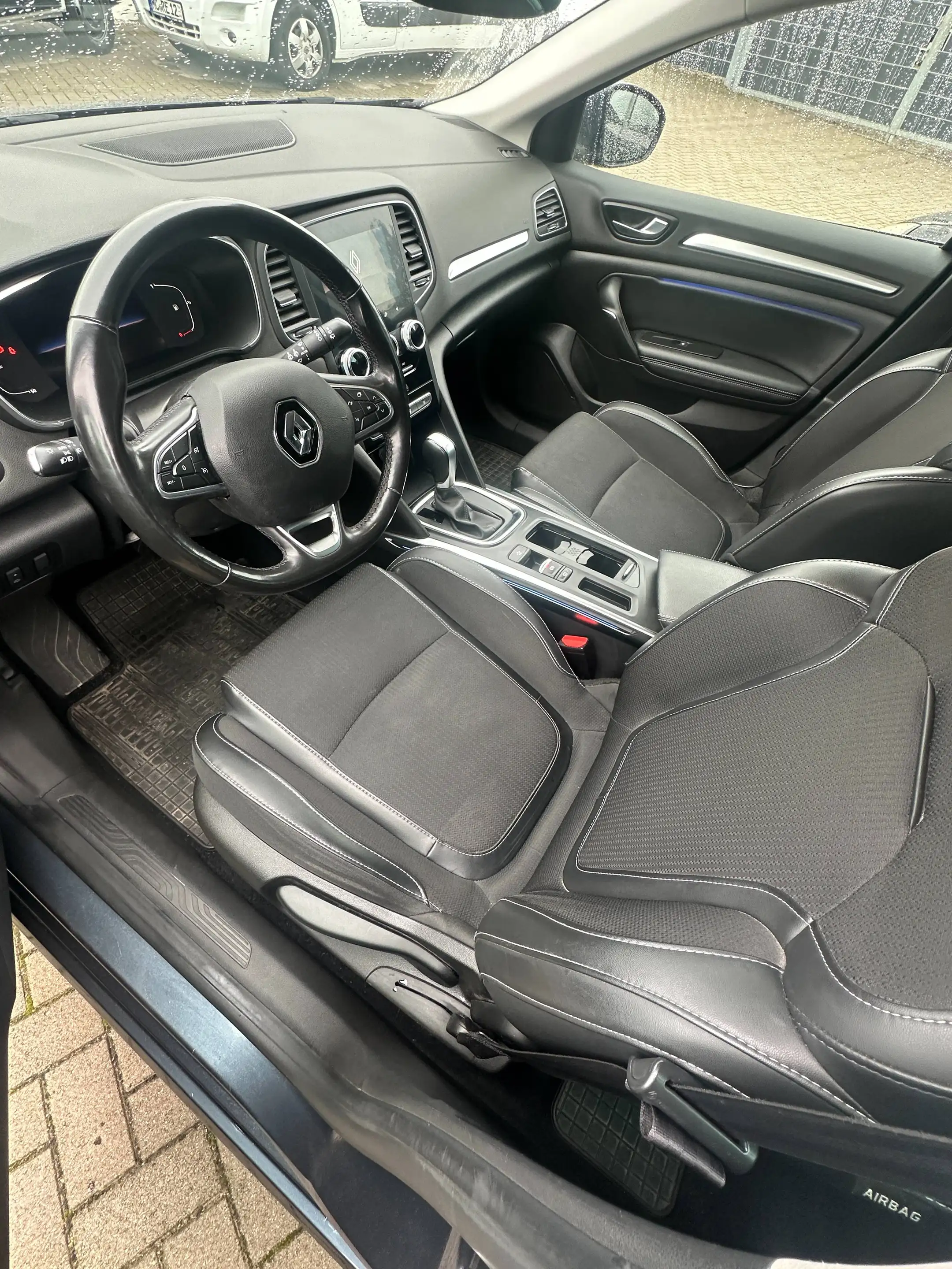 Renault Megane Intens — photo 3