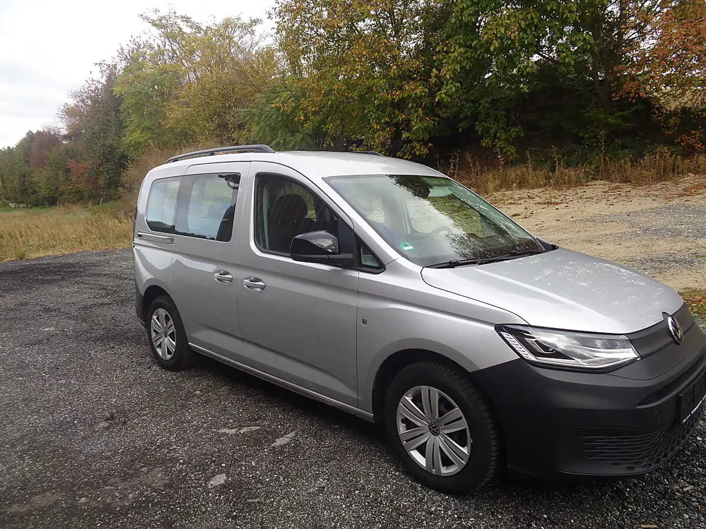 Volkswagen Caddy 2.0 TDI 4Motion (EURO 6d) Silber - 2