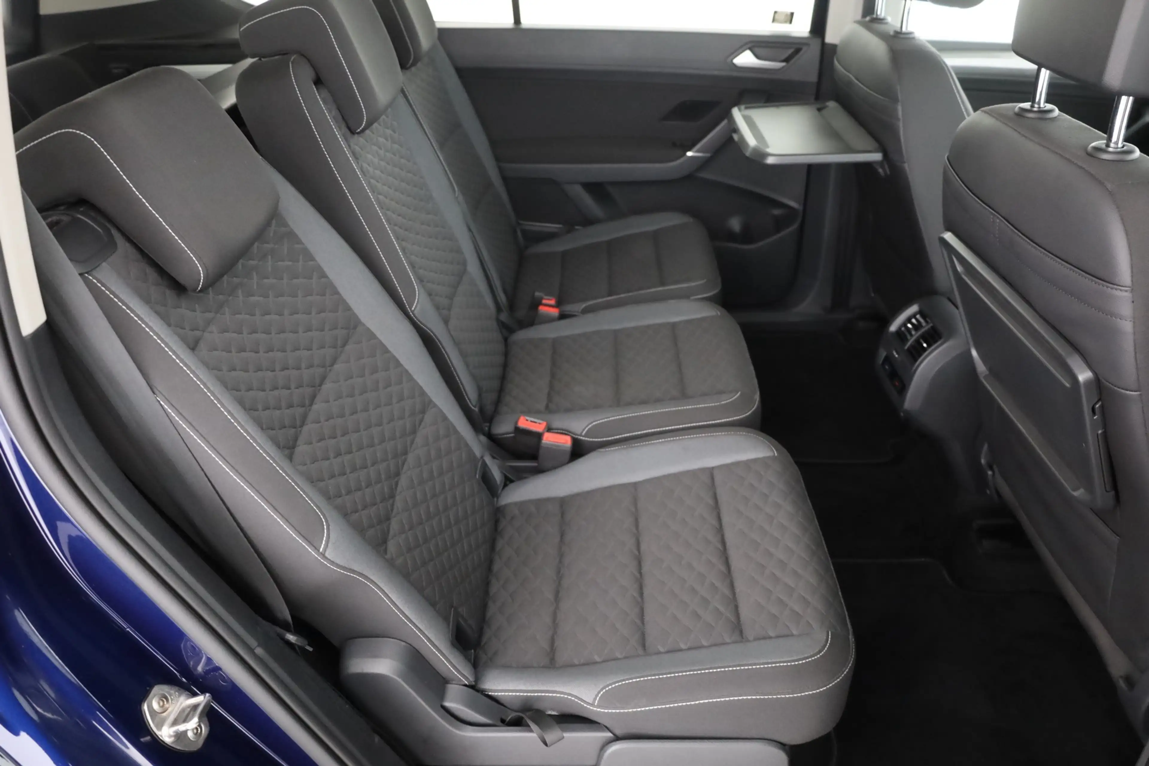 Volkswagen Touran 2.0 TDI DSG Join 7-Sitzer LED Navi ACC — photo 25