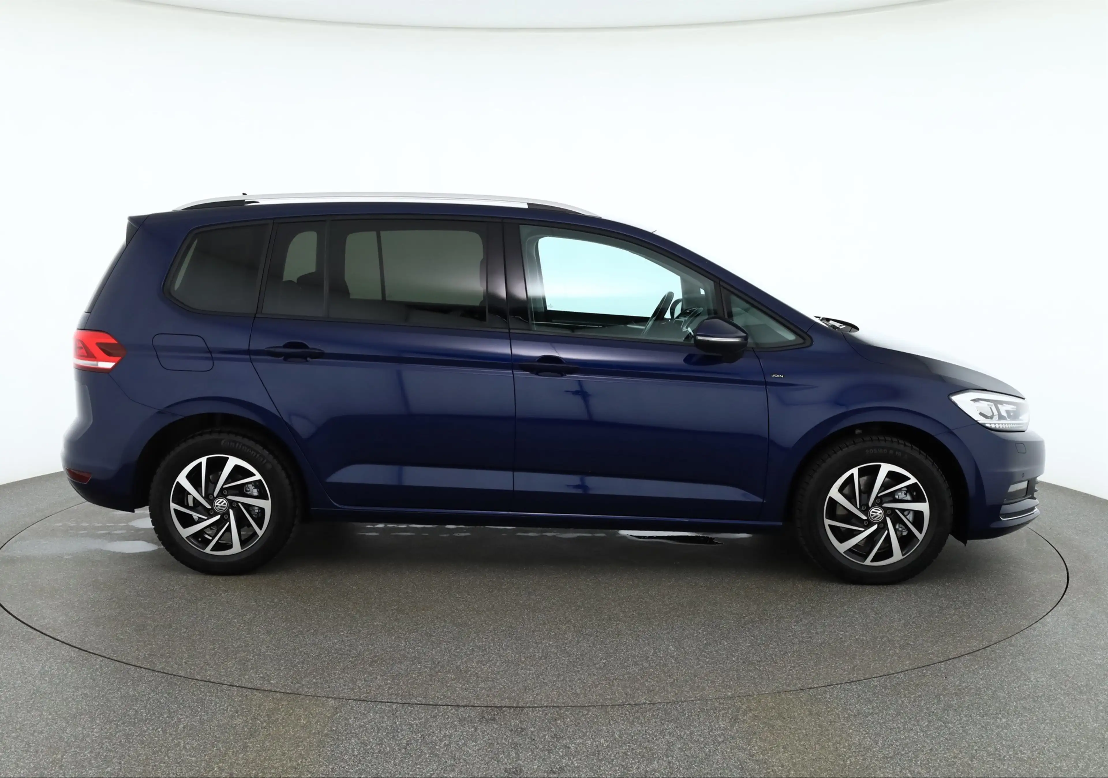 Volkswagen Touran 2.0 TDI DSG Join 7-Sitzer LED Navi ACC — photo 6