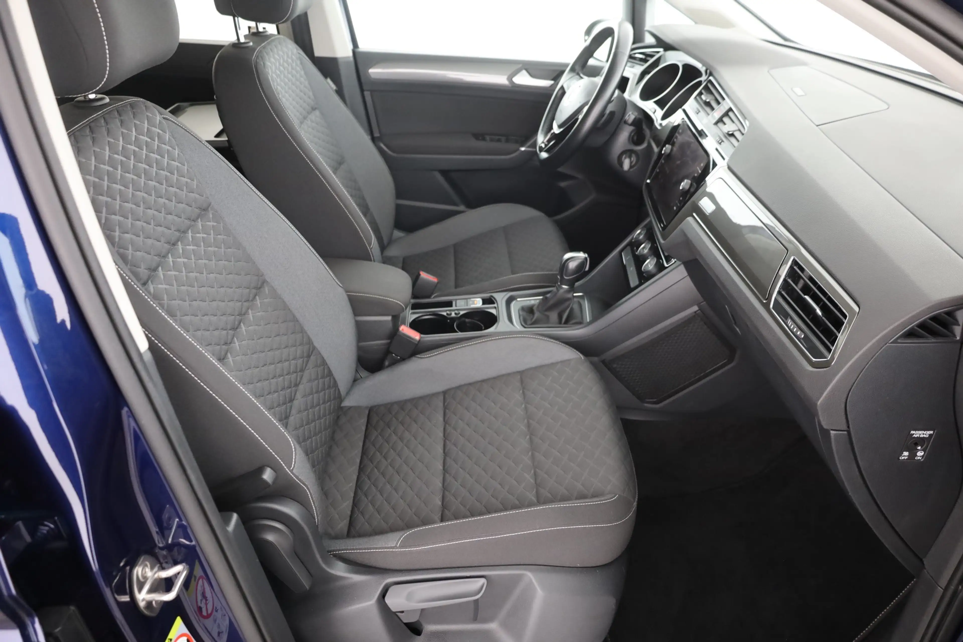Volkswagen Touran 2.0 TDI DSG Join 7-Sitzer LED Navi ACC — photo 24