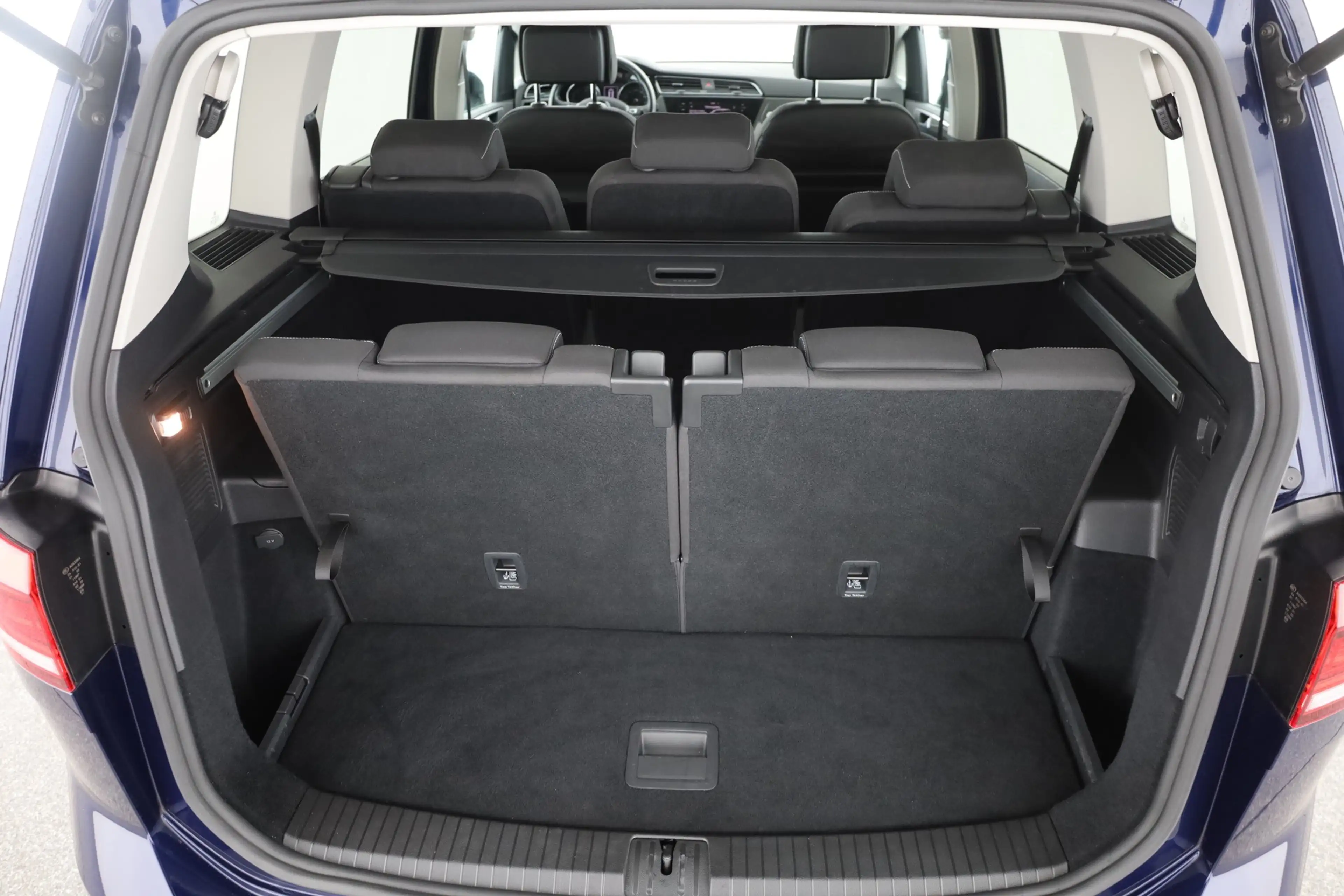 Volkswagen Touran 2.0 TDI DSG Join 7-Sitzer LED Navi ACC — photo 26