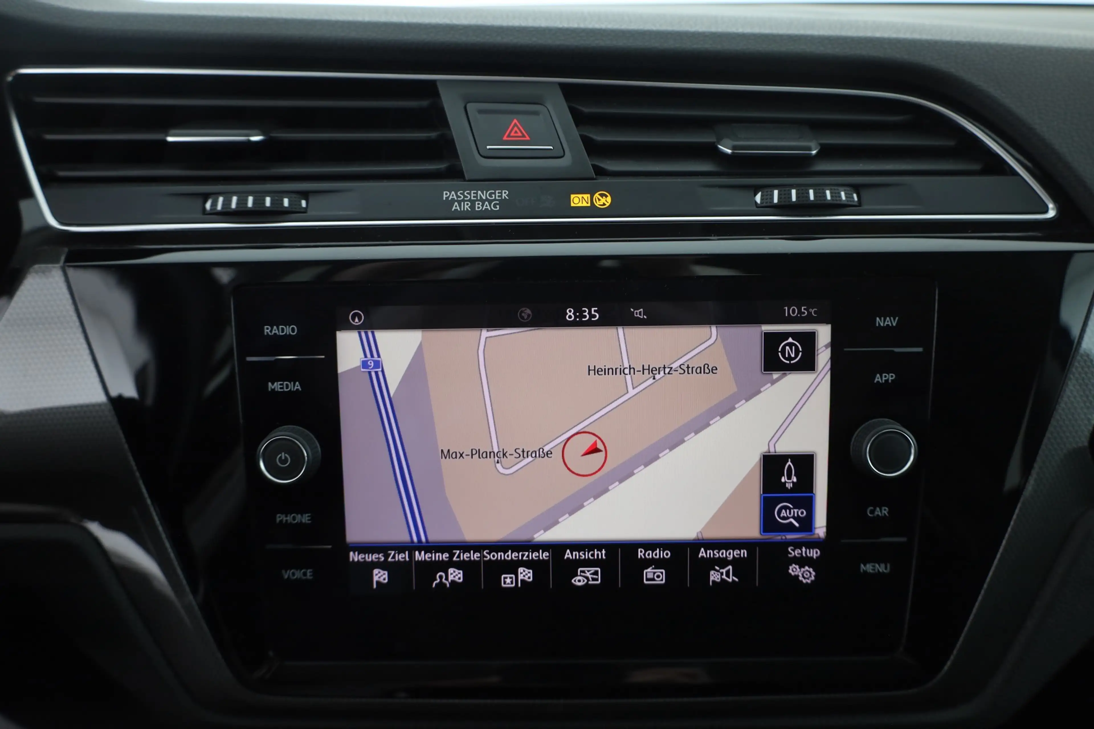 Volkswagen Touran 2.0 TDI DSG Join 7-Sitzer LED Navi ACC — photo 11