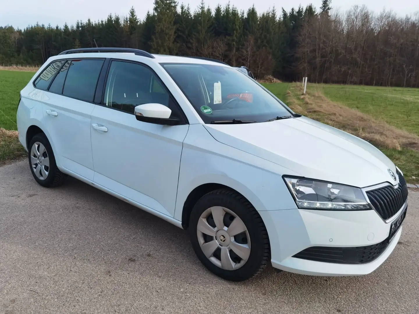 Skoda Fabia Combi Ambition Weiß - 1