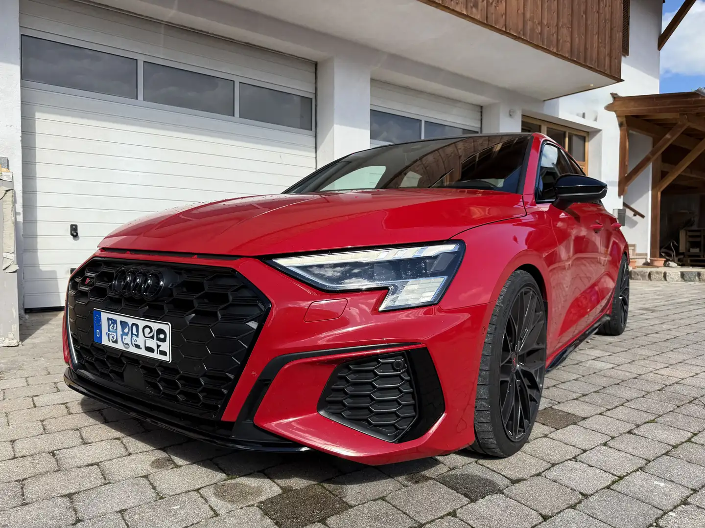 Audi S3 TFSI Limousine quattro S tronic / Pano, Kamera Rouge - 2