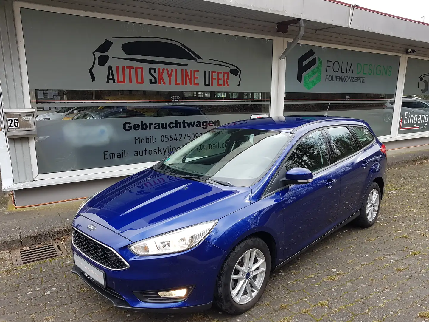 Ford Focus Kombi 1.6 125PS FORD SCHECKHEFT+WINTERP.+TEMPO+USB Blau - 1