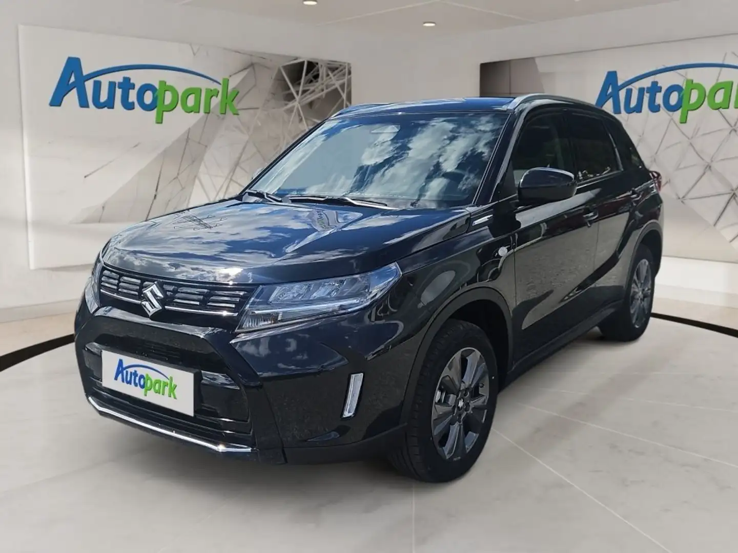 Suzuki Vitara 1.4 HYBRID ALLGRIP 6AT shine Schwarz - 1