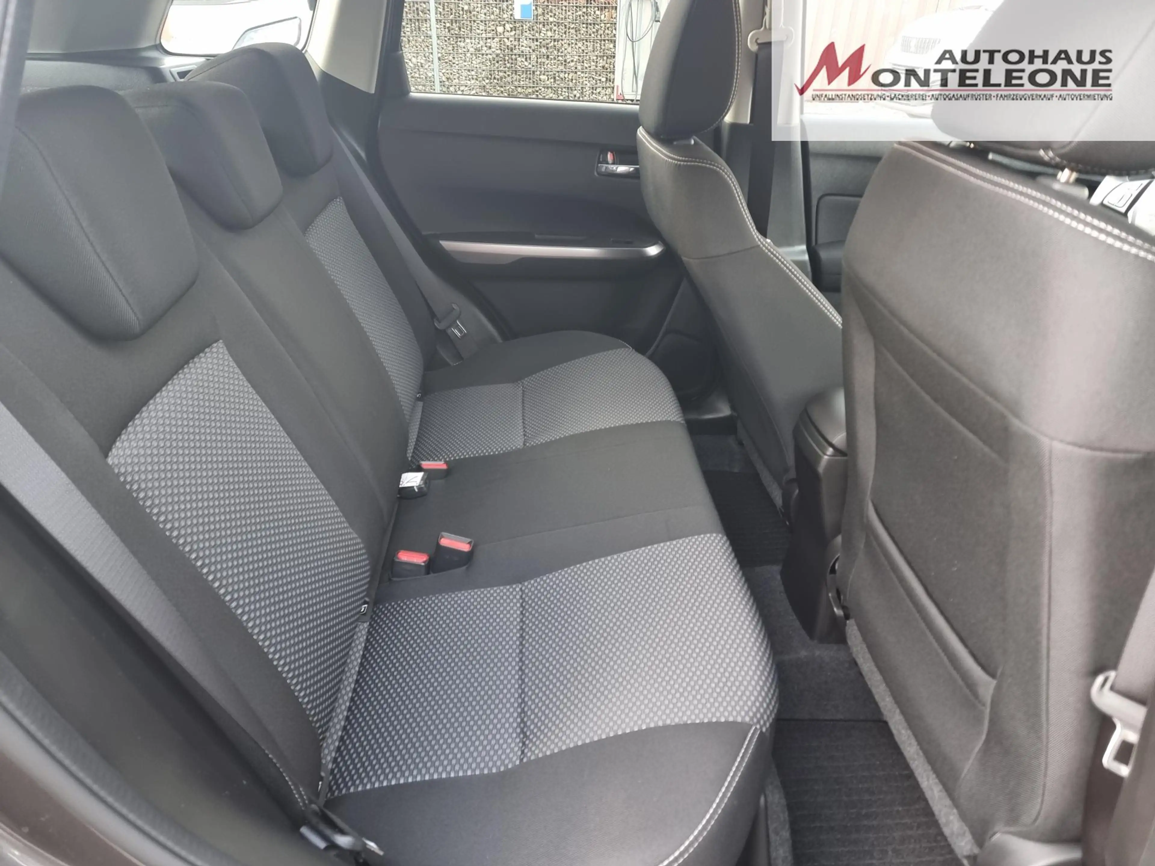 Suzuki Vitara Vitara Comfort 1.4 Allgrip | 4x4  | Navi |  LED — photo 12