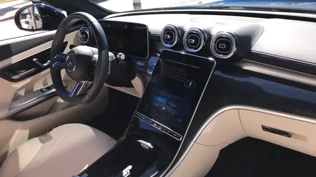 Mercedes-Benz CLE view 10