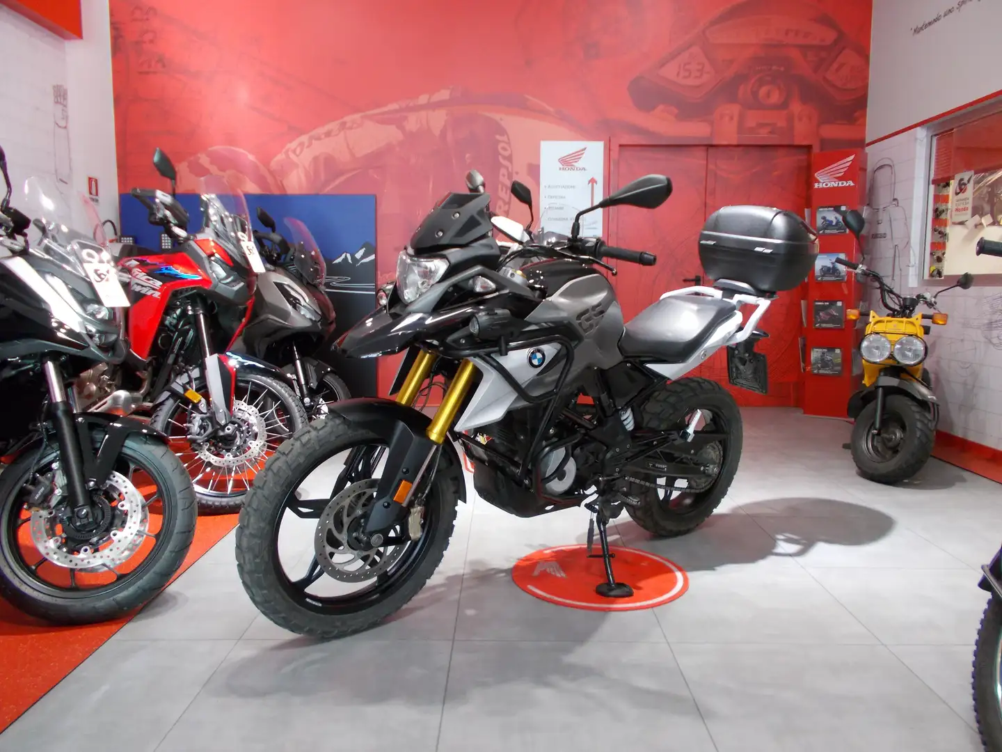 BMW G 310 GS Grijs - 2