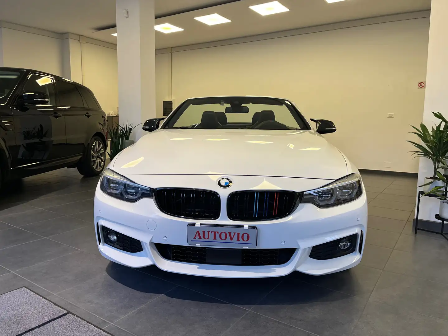 BMW 430 430i Cabrio Msport auto Bianco - 2