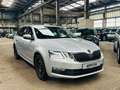 Skoda Octavia III Combi 1.6 TDI DSG 85kW Drive NAVI AHK PDC SHZ Argent - thumbnail 2