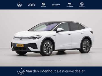 Pro 77 kWh Navigatie / Pdc / Clima / Privacy Glass