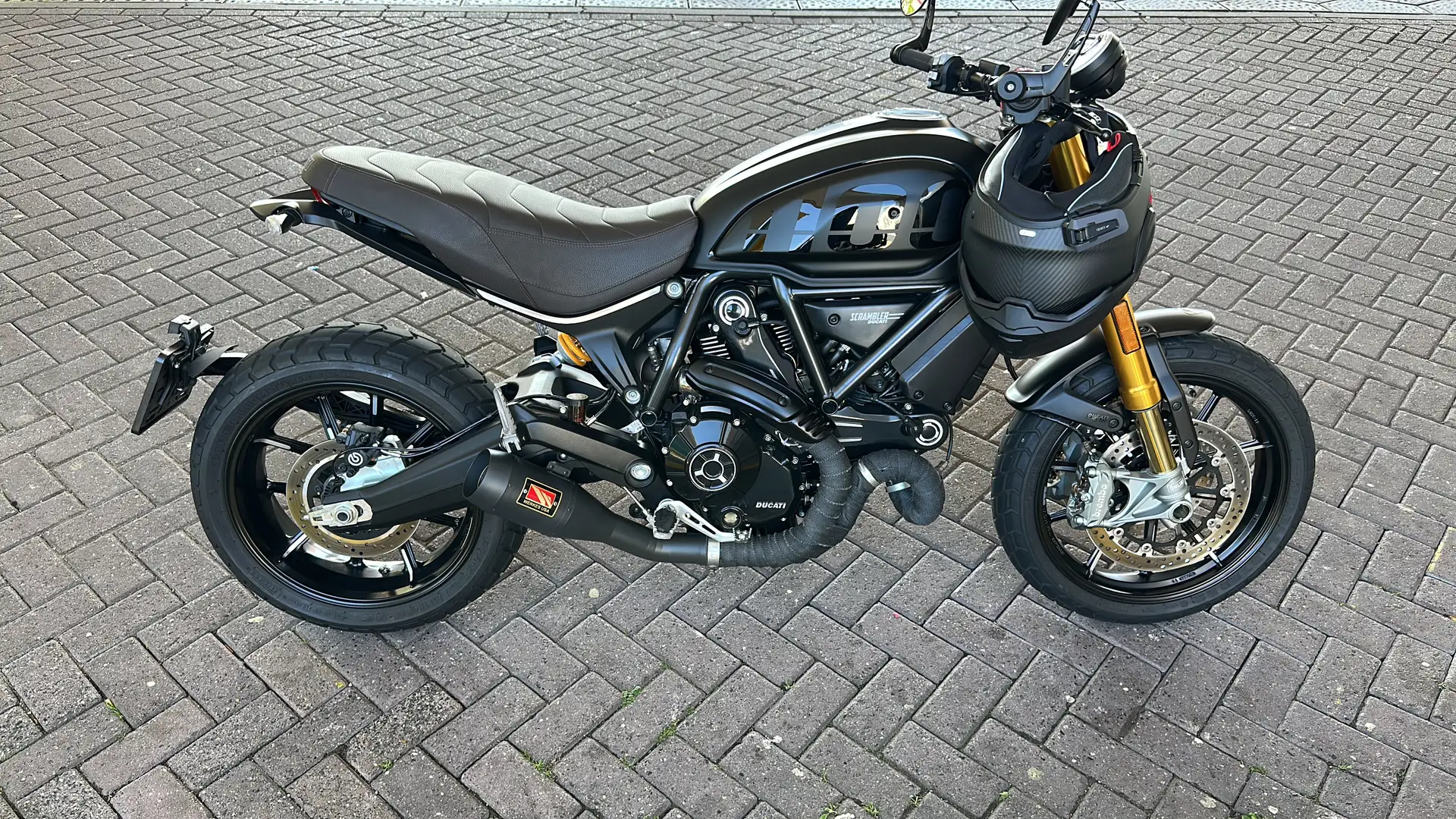 Ducati Scrambler 1100 sport pro NIEUWSTAAT! Negru - 1