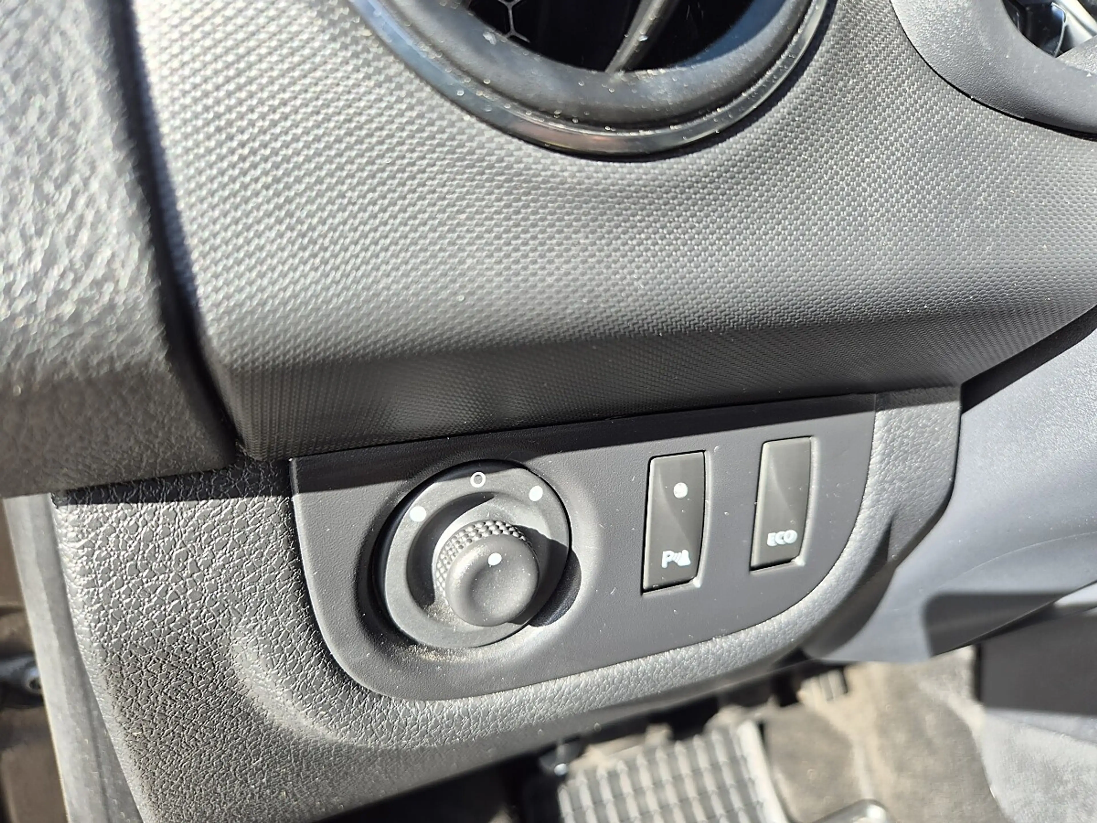 Dacia Logan MCV Stepway TCe 90 S&S — photo 12
