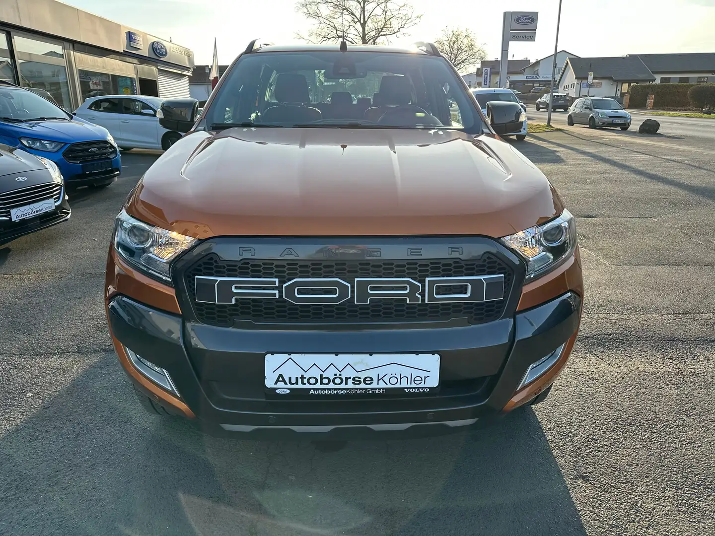 Ford Ranger Wildtrak Doppelkabine *Navi, Kamera, AHK, Rollo..* Oranžová - 2