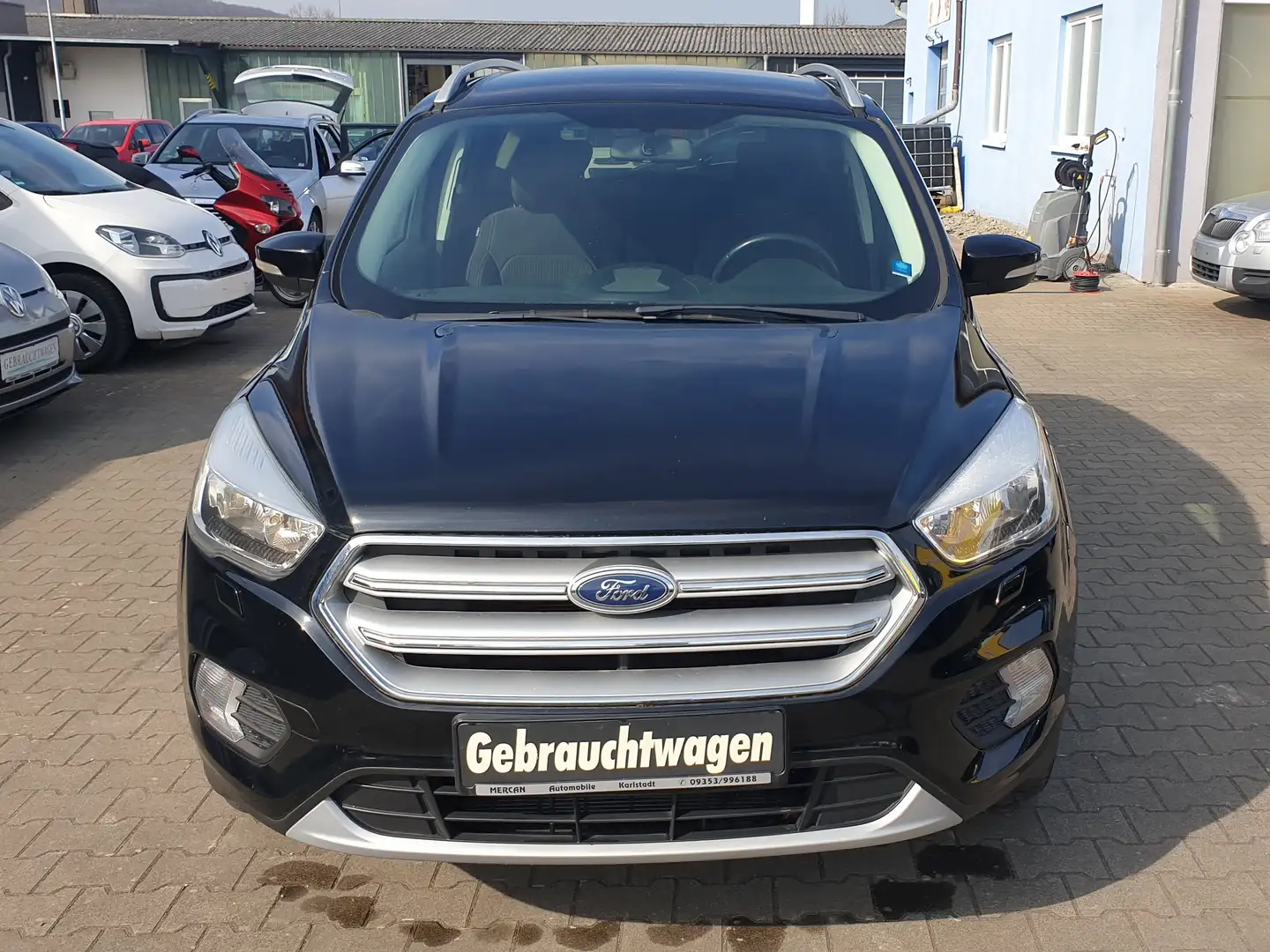 Ford Kuga Trend Negro - 1