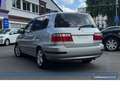 Kia Carens 2.0 16V EX Van*SchiebeD.*Klima*PDC*Bluet* Silber - thumbnail 5