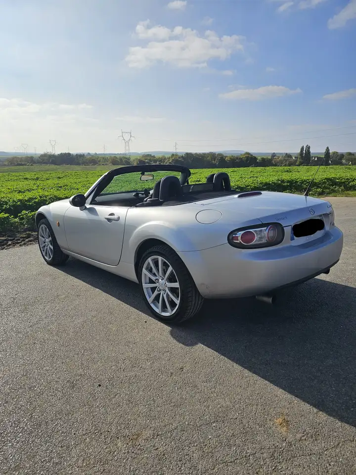 Mazda MX-5 MX5 2.0L Elegance