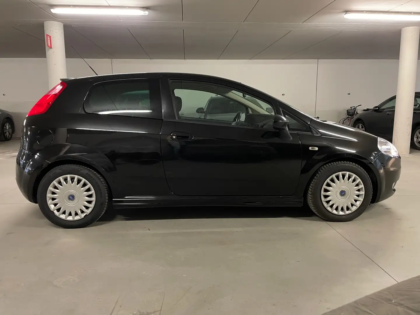 Fiat Grande Punto Grande Punto 3p 1.3 mjt 16v Speed 90cv 6m Nero - 2