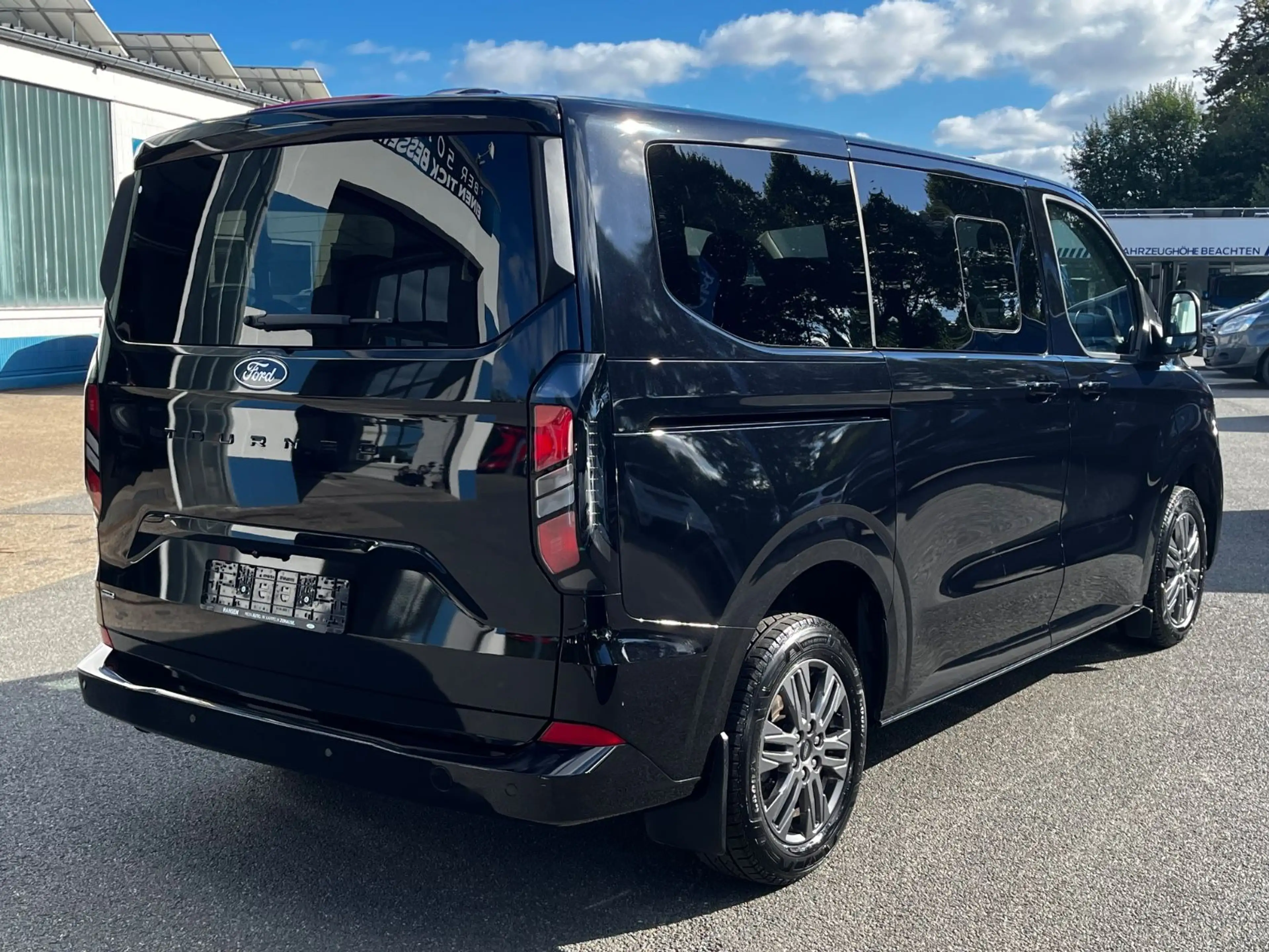 Ford Tourneo Custom PHEV 340 L1 Titanium, AHK elektr. — photo 5