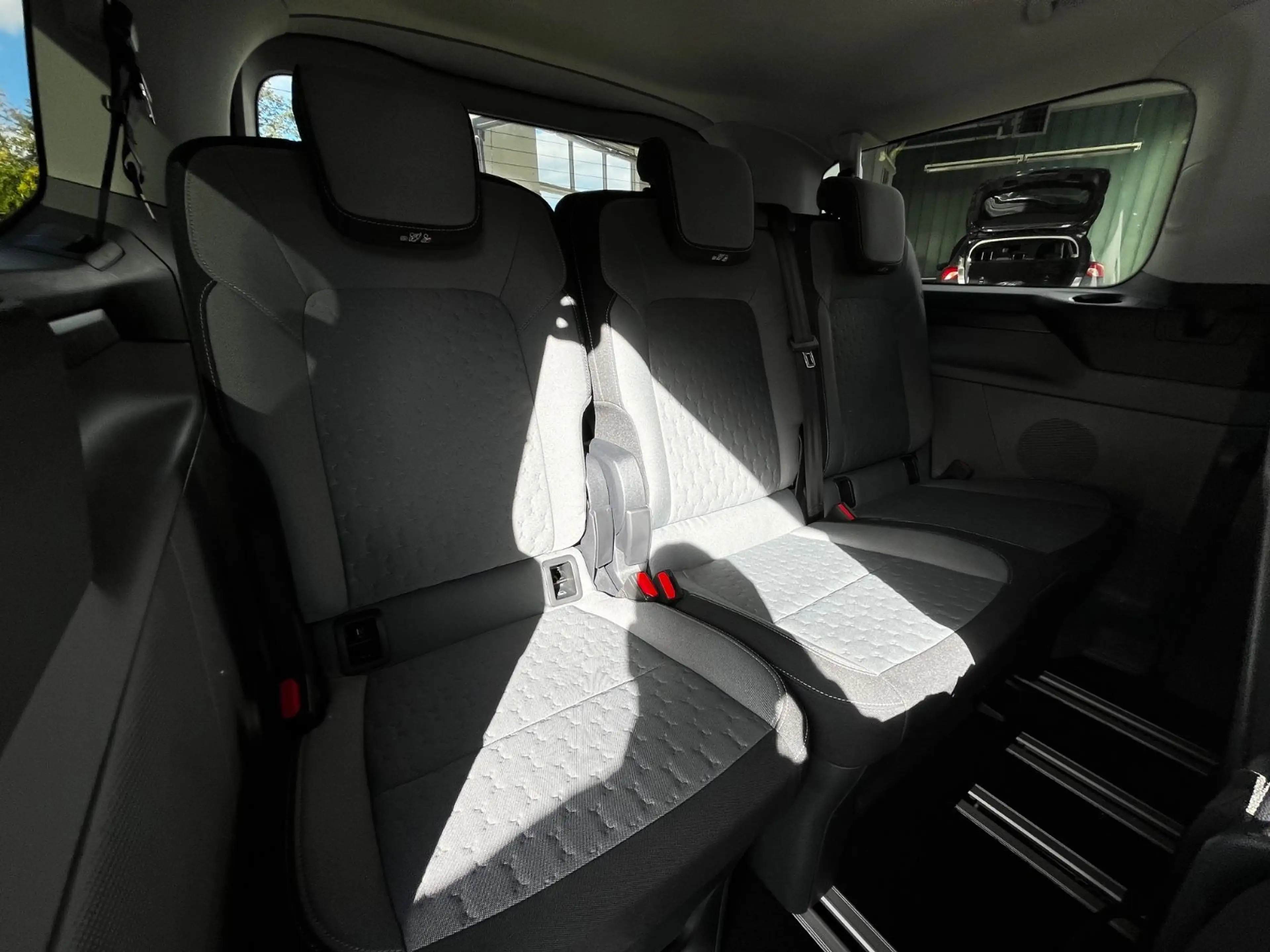 Ford Tourneo Custom PHEV 340 L1 Titanium, AHK elektr. — photo 11