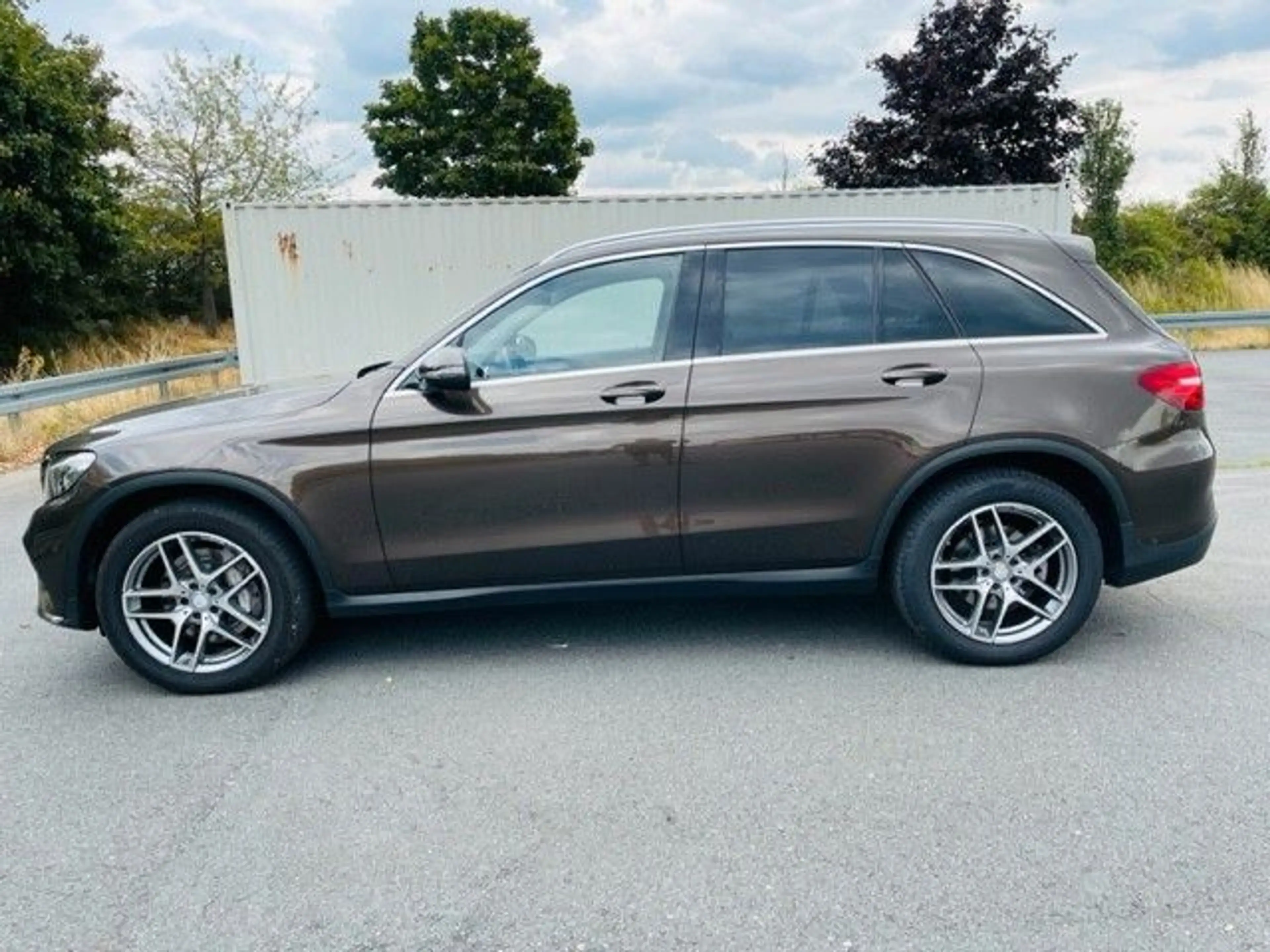 Mercedes-Benz GLC 250 d 4Matic*9G-Tronic AMG Line*2Hand*AHK — photo 8