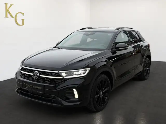 Volkswagen T-Roc view 2